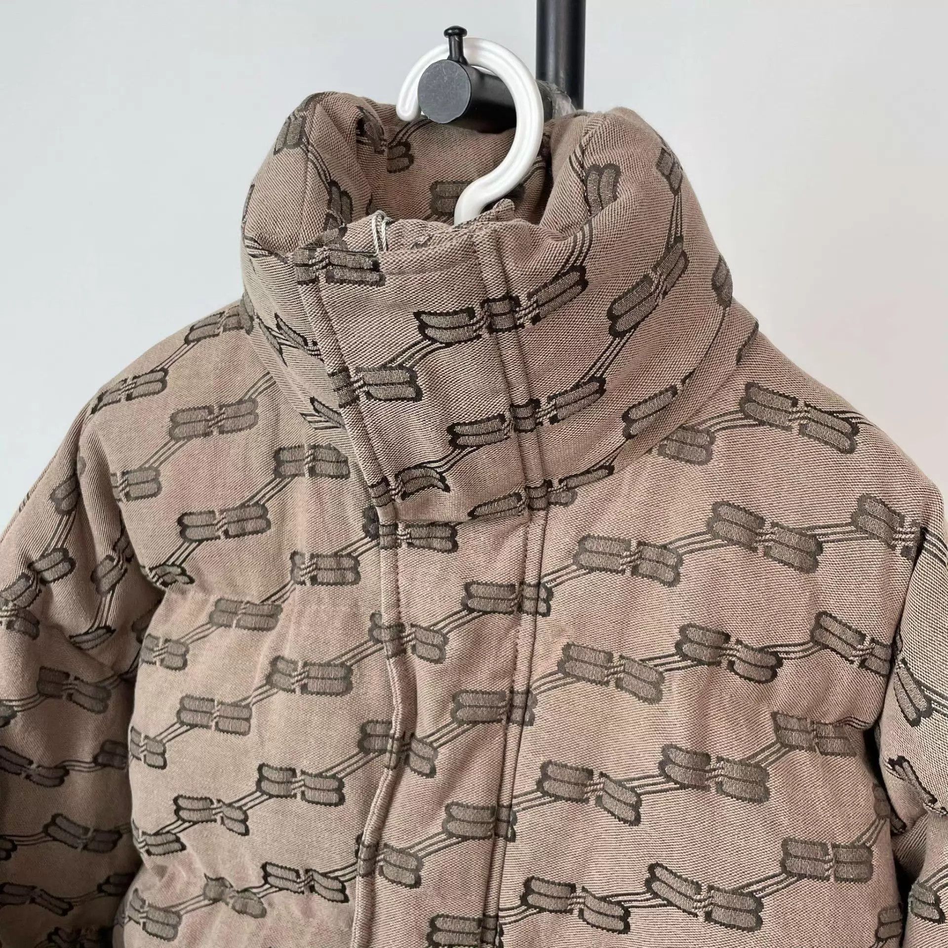 Balenciaga Balenciaga camel down jacket 36 Size XS / US 0-2 / IT 36-38 - 8 Thumbnail