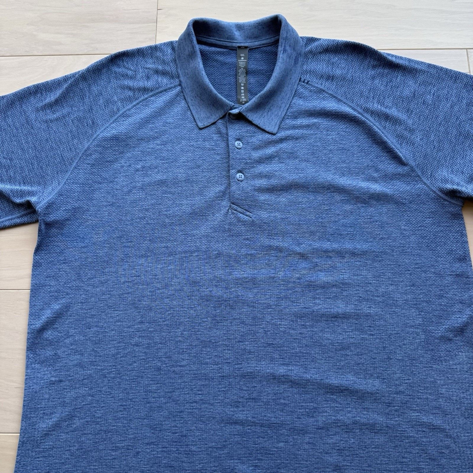 Lululemon Lululemon Polo Shirt 2XL Short Sleeve Metal Vent Sportswear Size US XXL / EU 58 / 5 - 3 Thumbnail