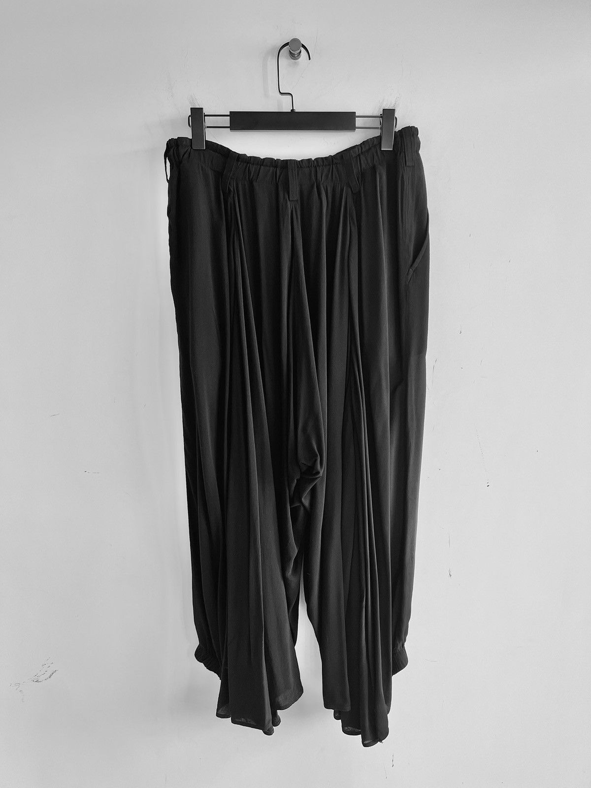 Yohji Yamamoto Yohji Yamamoto Pour Homme SS18 - Rayon Crow Pants Size US 30 / EU 46 - 2 Thumbnail