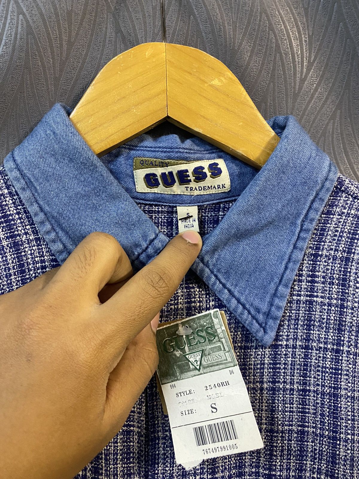 Guess × Vintage GUESS SHIRT Old money look Size US S / EU 44-46 / 1 - 4 Thumbnail