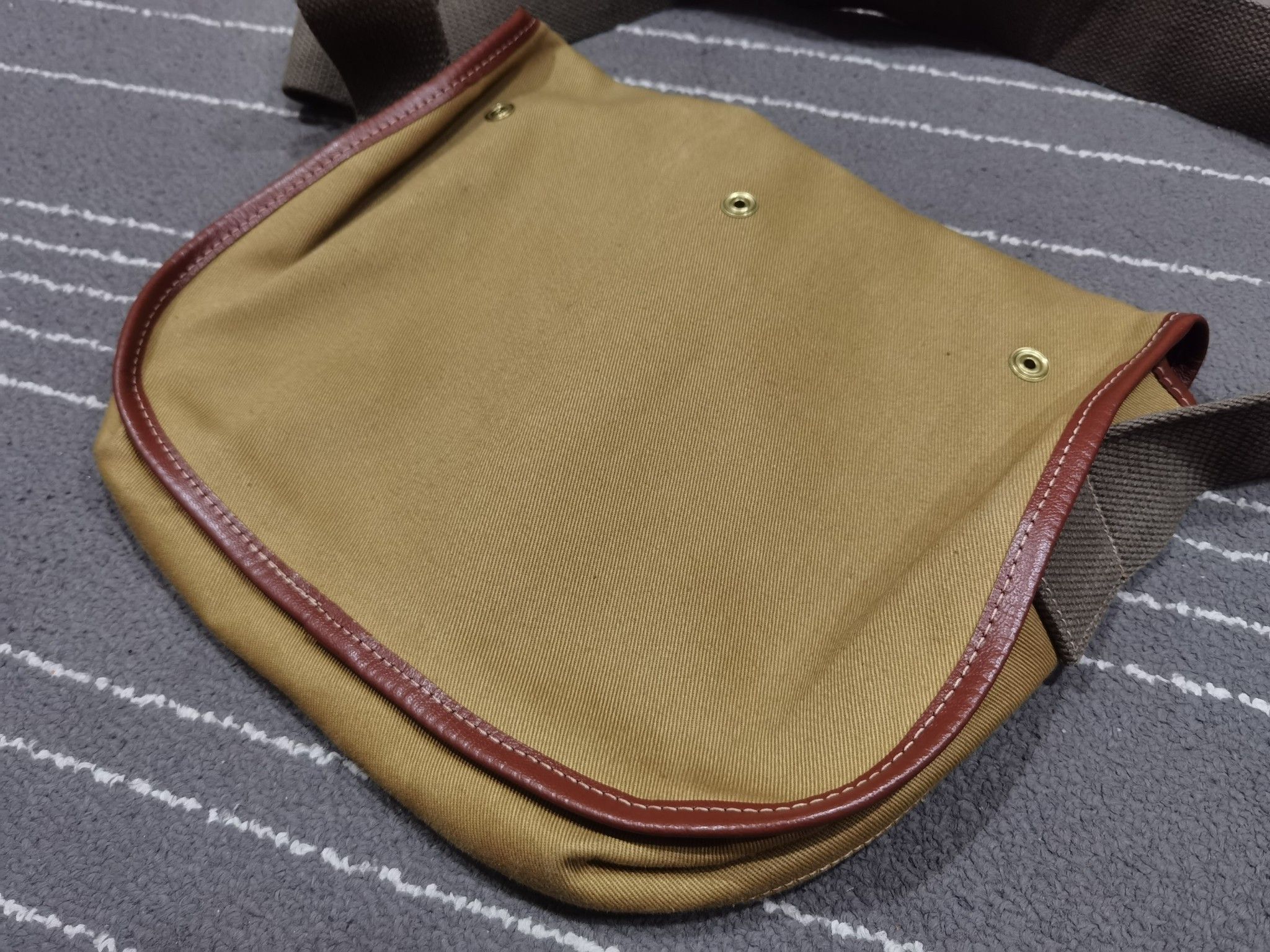 Barbour Barbour LIDDESDALE CANVAS SLING bag handmade Size ONE SIZE - 7 Thumbnail