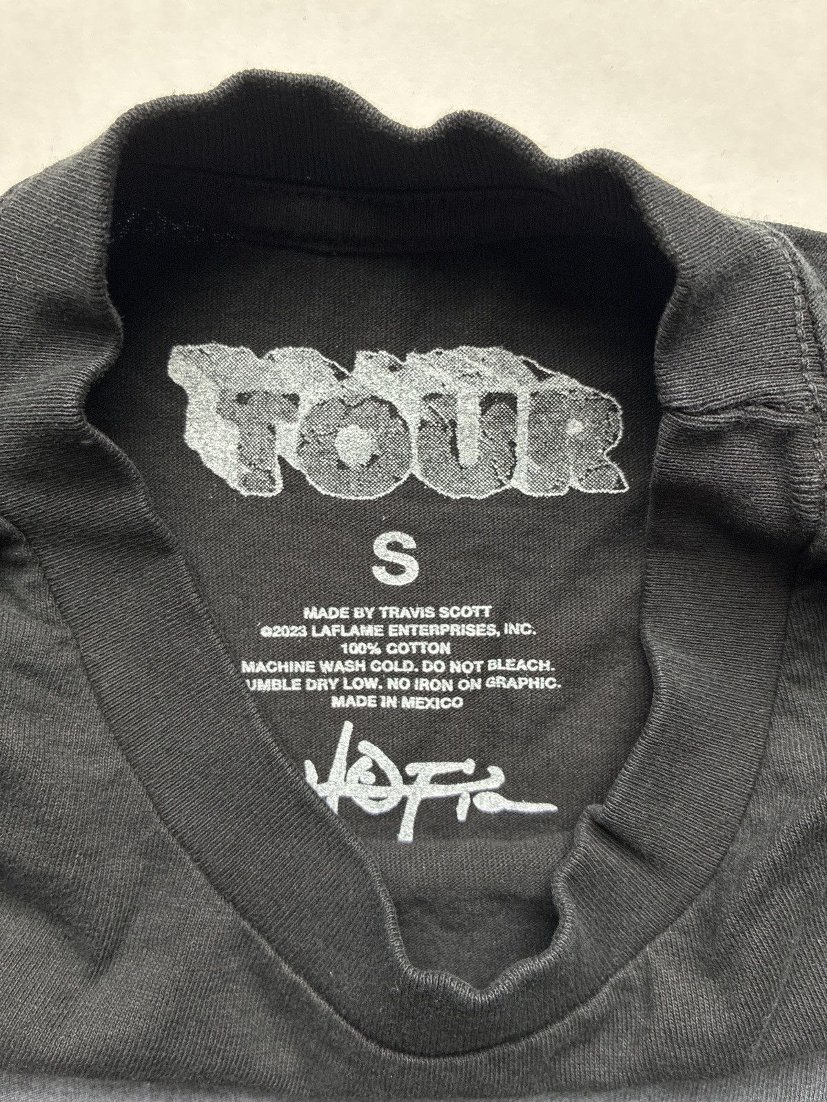 Band Tees Travis Scott Utopia I know Tee Brand New Size US S / EU 44-46 / 1 - 10 Thumbnail
