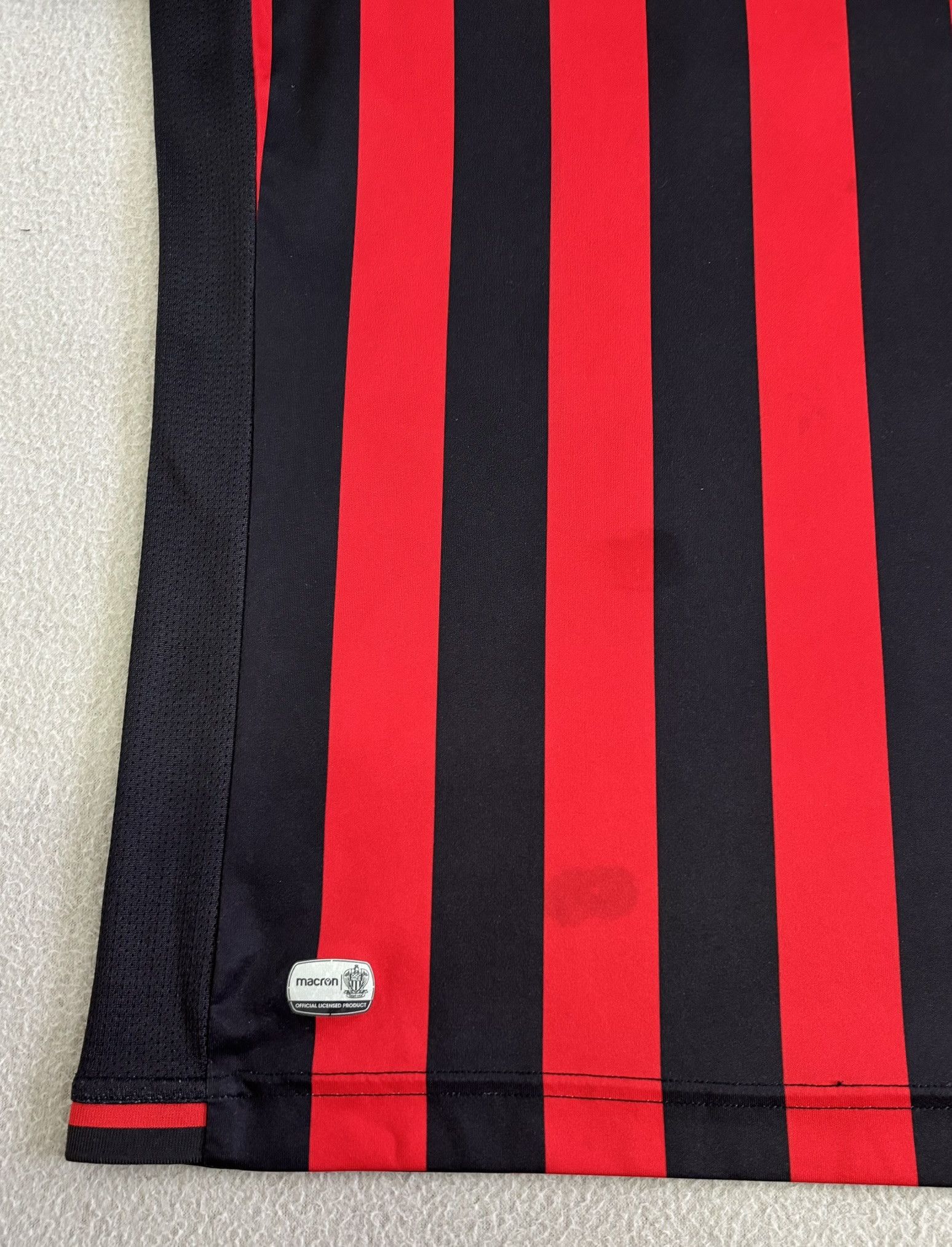 Macron OGC Nice 2019/2020 Durmisi #27 Macron Football Jersey Size L Size US L / EU 52-54 / 3 - 10 Thumbnail
