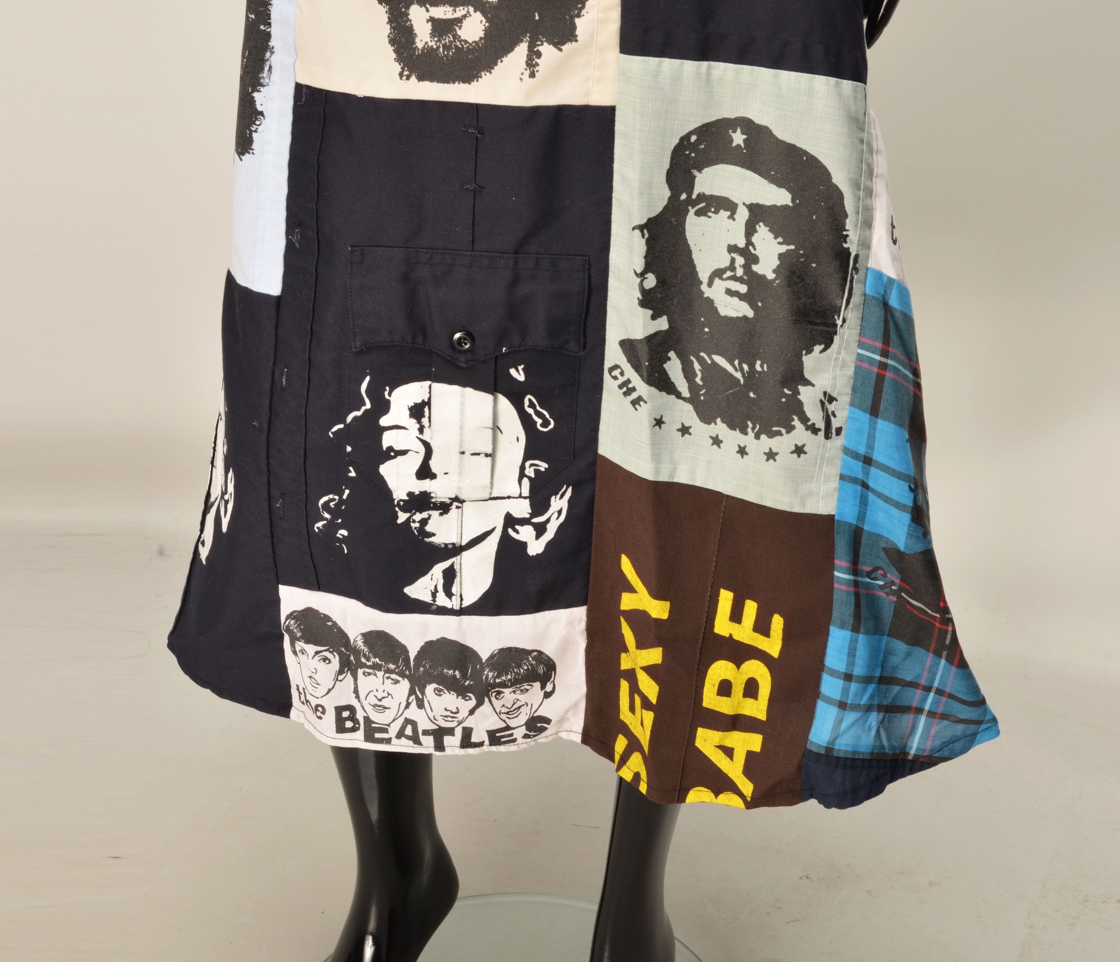 Vintage Y2K Patchwork Graphic Midi Beatles / Che Guevara Print Skirt Size 30" / US 8 / IT 44 - 3 Thumbnail
