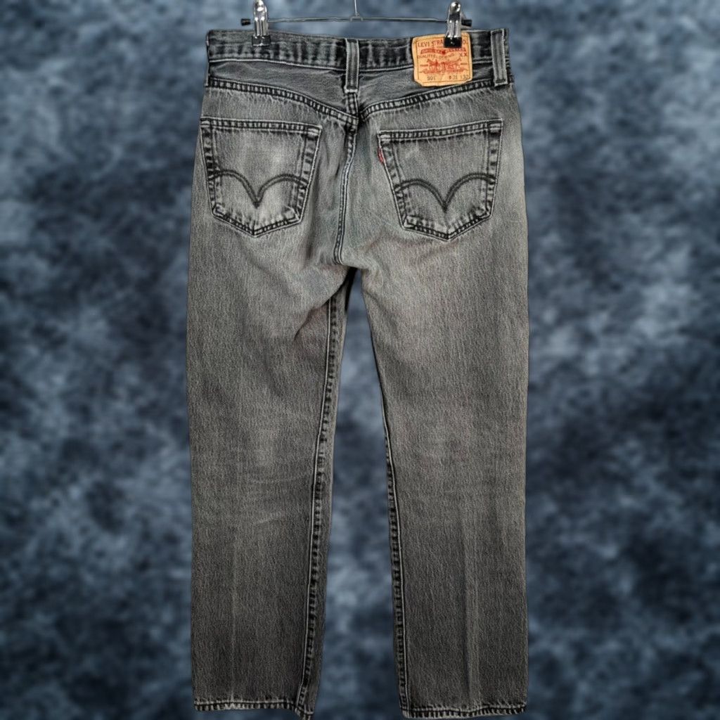 Levi's VTG Levi's 501 Mens Jeans Gray denim Straight Leg 31 x 30 Regular Inseam 30 Cotton 5-Pocket Size US 31 - 1 Thumbnail