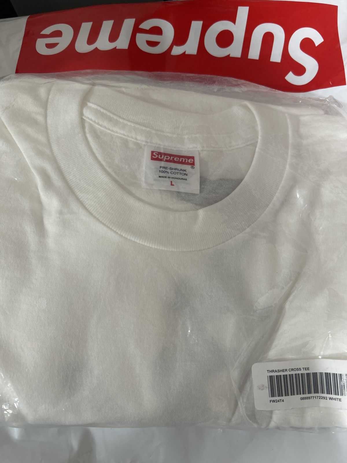 Supreme × Thrasher Supreme x Trashers Cross Tee Size US L / EU 52-54 / 3 - 4 Thumbnail