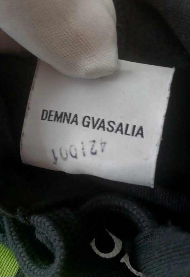 Vetements Vetements FW19 Black Russia Patchwork Hoodie Size US L / EU 52-54 / 3 - 10 Thumbnail
