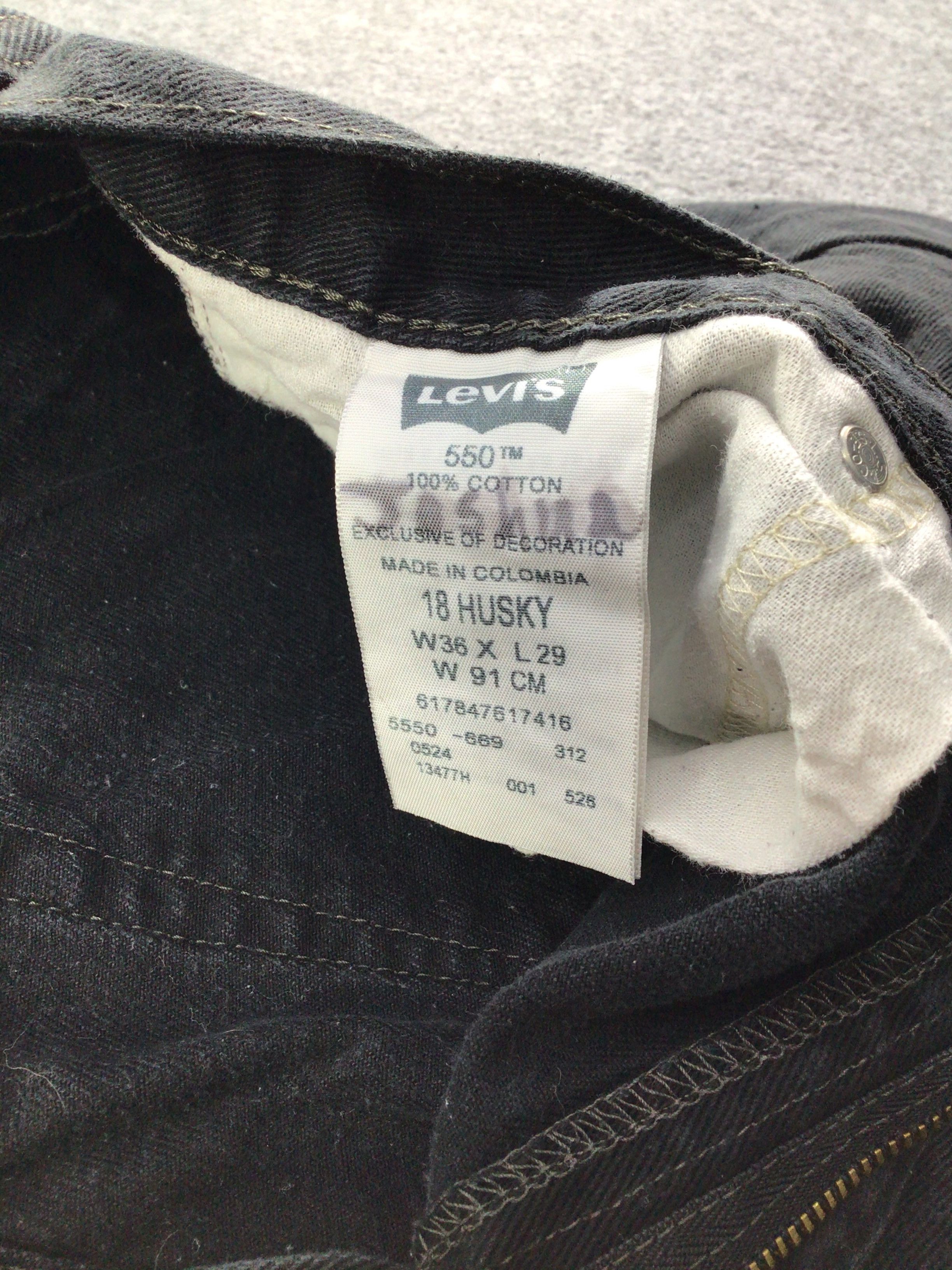 Levi's Vintage Levis 550 Jeans Levi's Black Denim -J479 Size US 37 - 10 Thumbnail