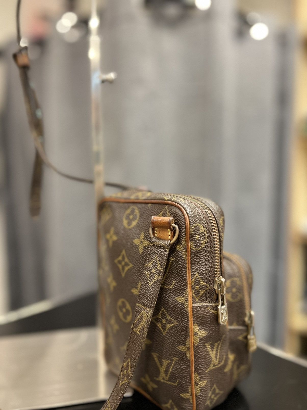 Louis Vuitton Louis Vuitton Vintage Monogram Mini Amazone bag Size ONE SIZE - 5 Thumbnail