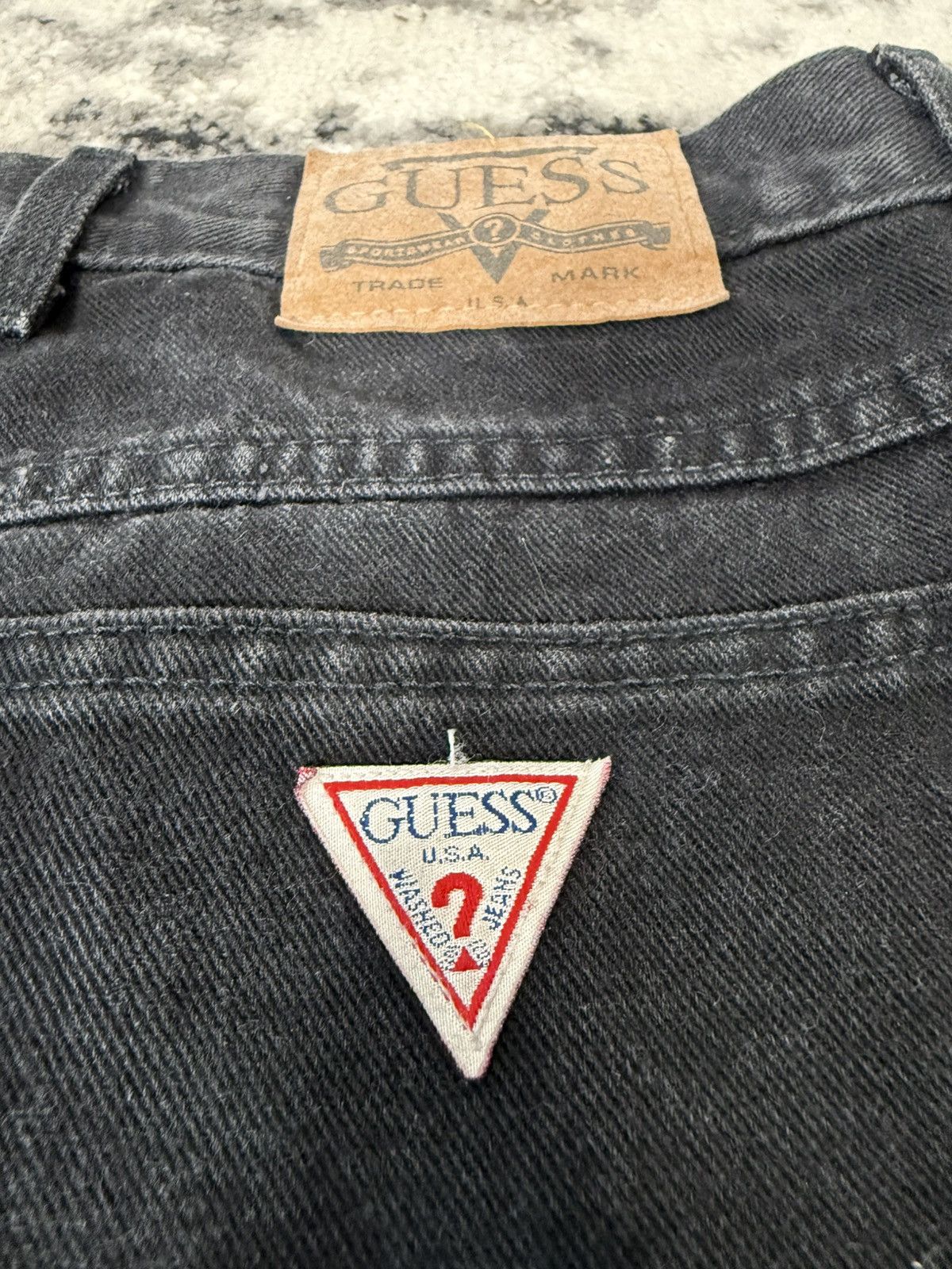 Guess Vintage 90s Guess USA Made in Canada Black Denim Jeans Size US 34 / EU 50 - 4 Thumbnail