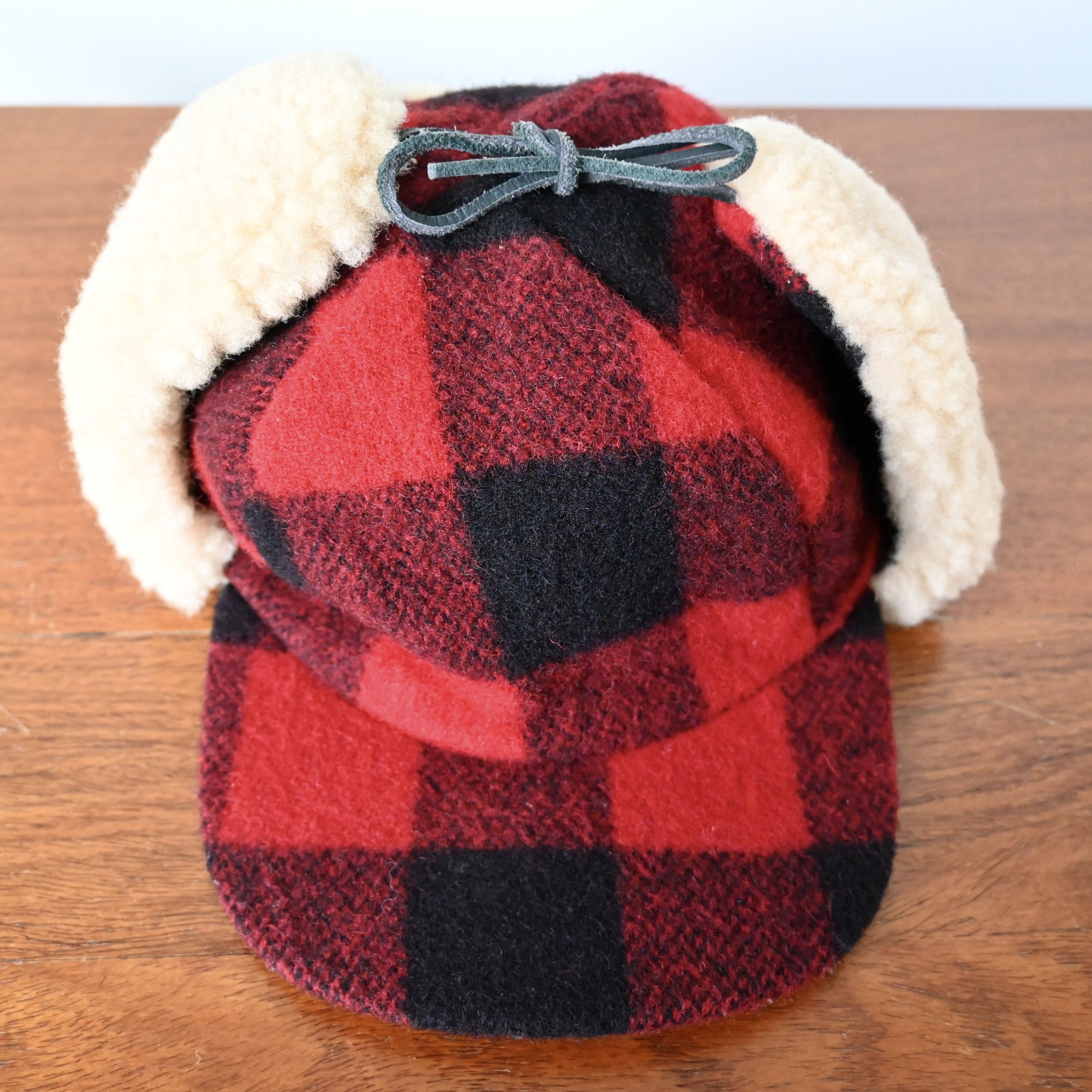 Banana Republic VTG 1990s BANANA REPUBLIC shearing earflap hat, made in USA Size ONE SIZE - 4 Thumbnail