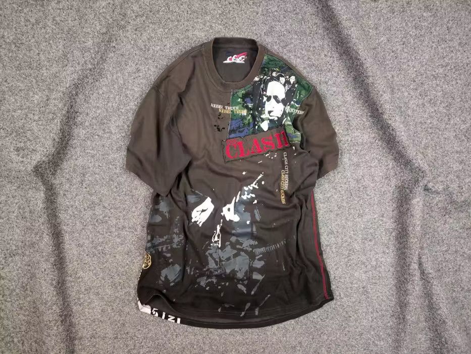 Band Tees Vintage The Clash Rebel Truce printed Band T-shirt 90s Style Size US L / EU 52-54 / 3 - 1 Thumbnail