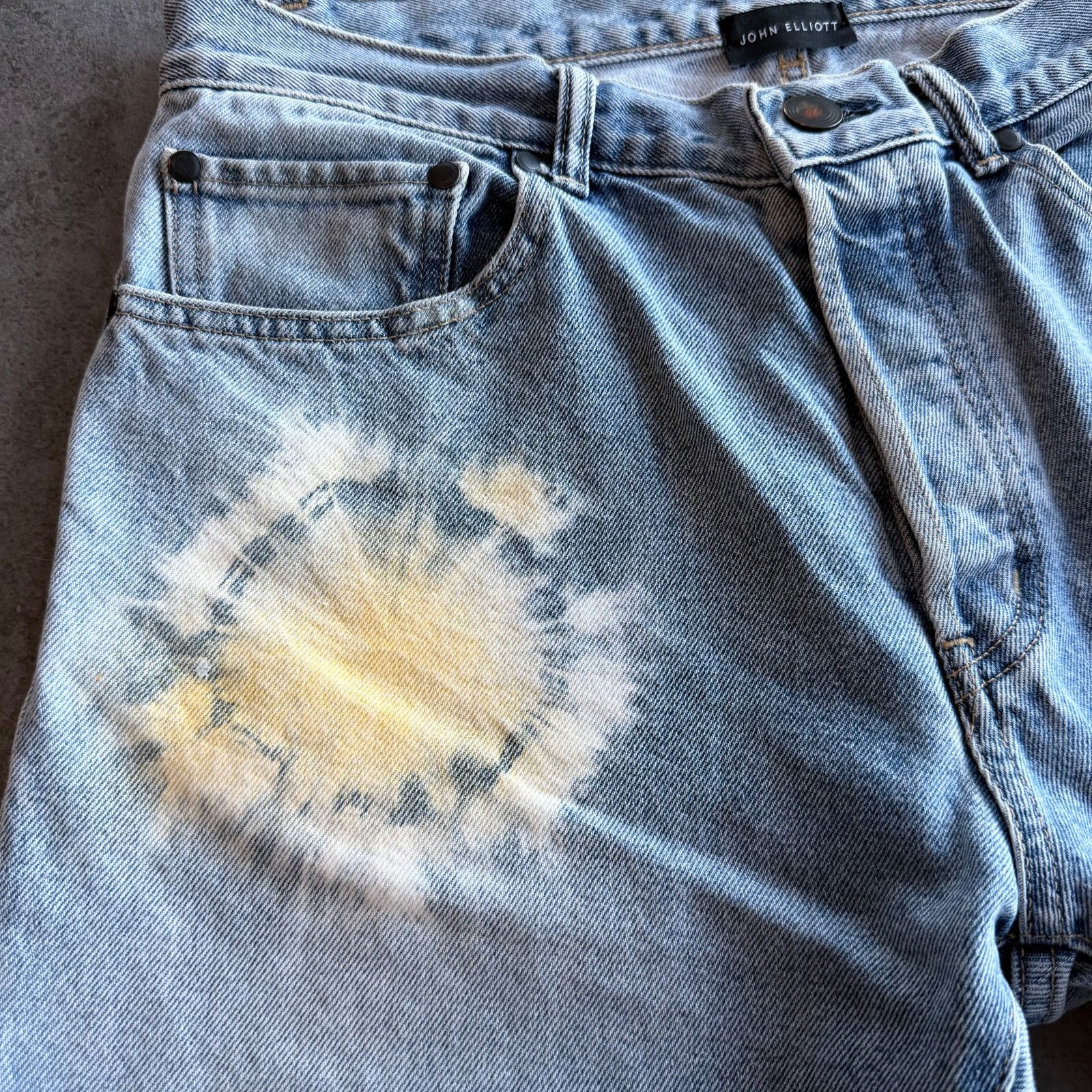 John Elliott JOHN ELLIOT: Men's "Kane" Distressed Tie-dye Jeans - 29 Size US 29 - 3 Thumbnail
