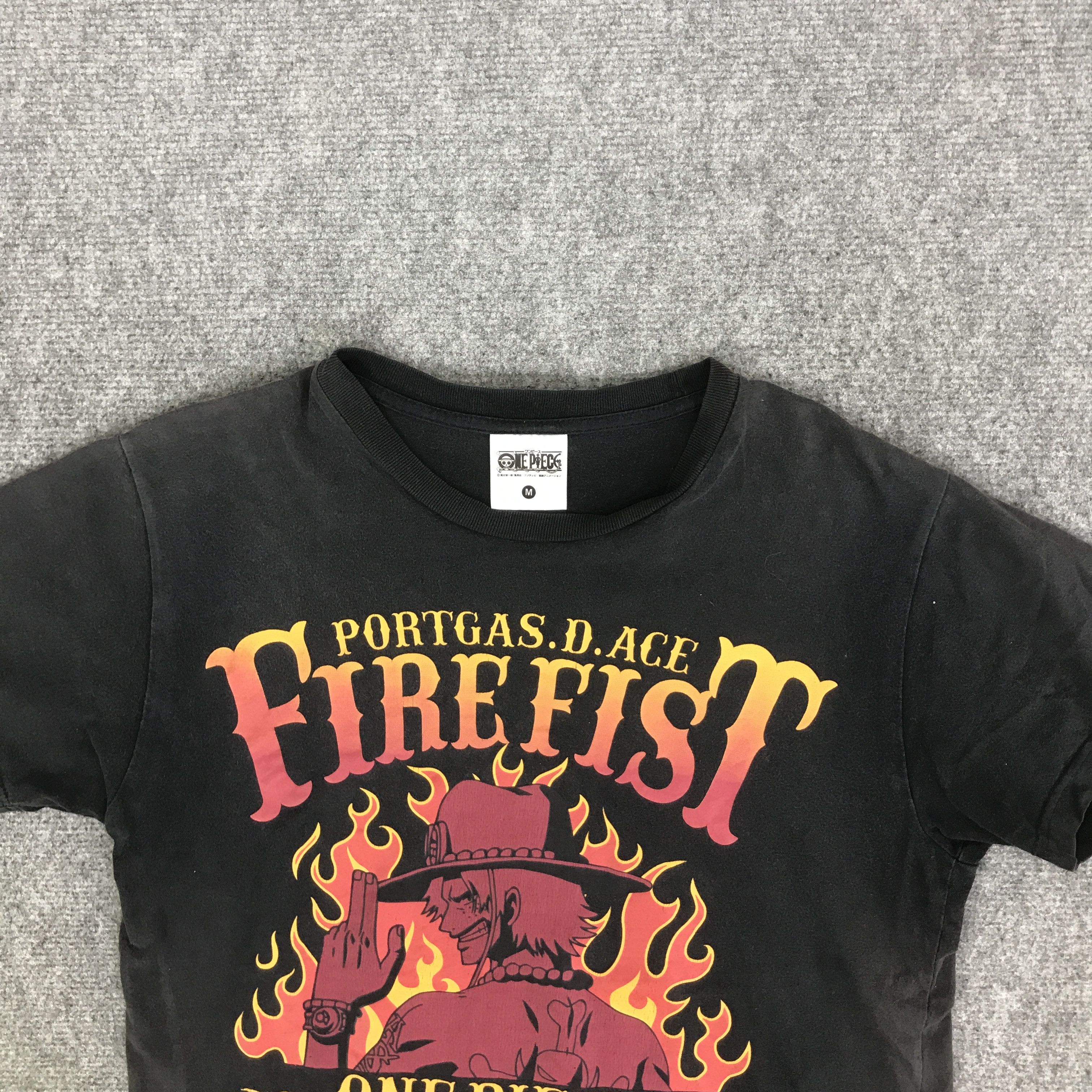 One Piece ONE PIECE ACE BLACK FADED T-SHIRT K117B11 Size US M / EU 48-50 / 2 - 2 Thumbnail