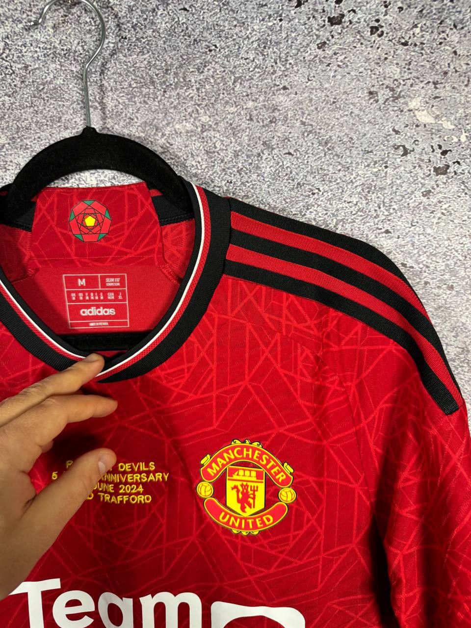 Adidas Manchester United 2023/24 Adidas Soccer Jersey Medium Size US M / EU 48-50 / 2 - 6 Thumbnail