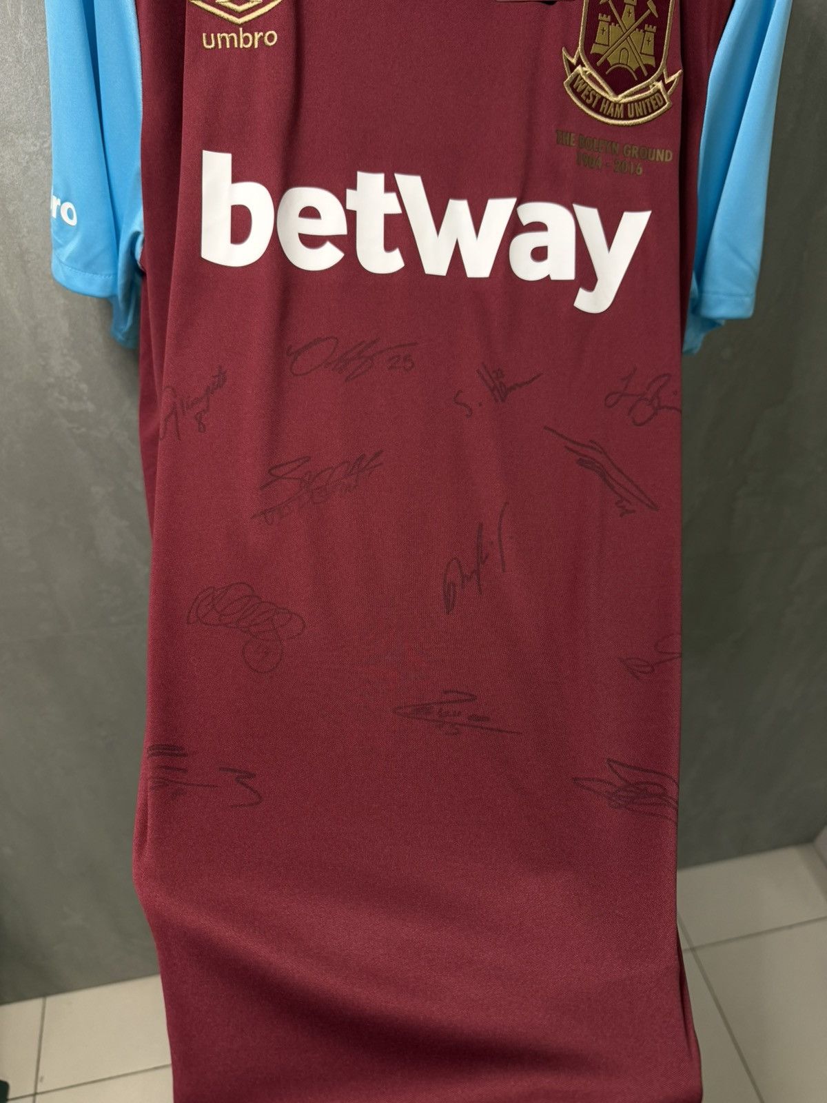 Umbro WEST HAM UNITED 2015 2016 HOME SHIRT SOCCER JERSEY UMBRO Size US XL / EU 56 / 4 - 7 Thumbnail