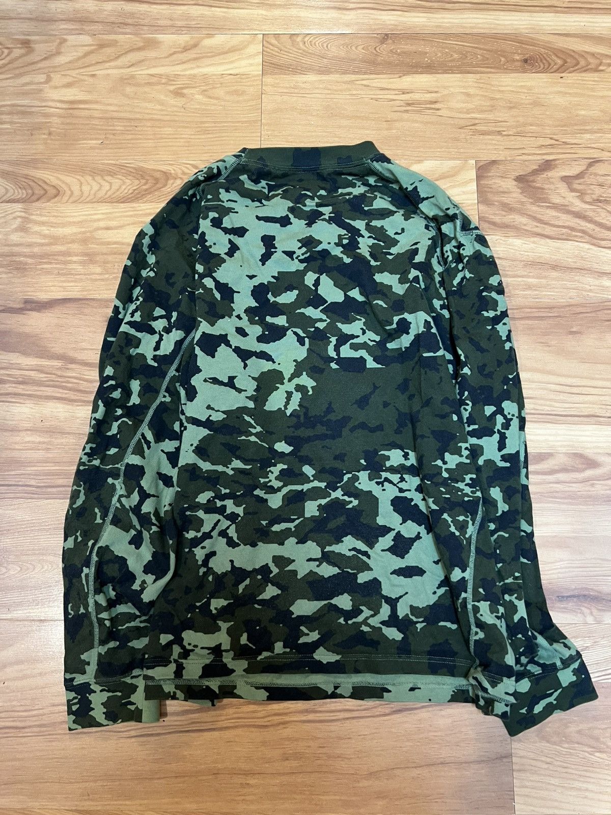 MMW × Nike Nike MMW Matthew Williams Camo Long Sleeve Size US XL / EU 56 / 4 - 5 Thumbnail