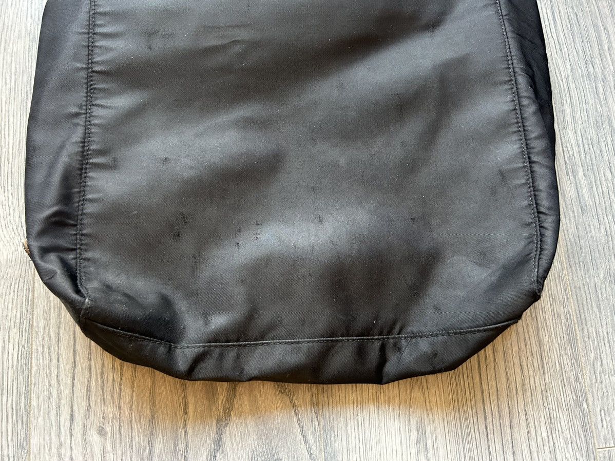Prada Prada Nylon Tote Bag with Iconic Triangle Logo Size ONE SIZE - 13 Thumbnail
