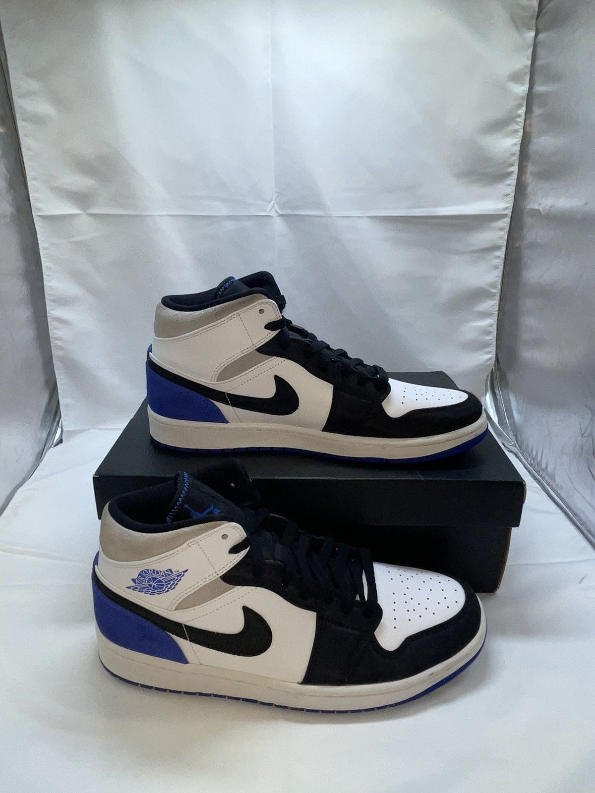 nike air jordan 1 retro mid se royal black toe