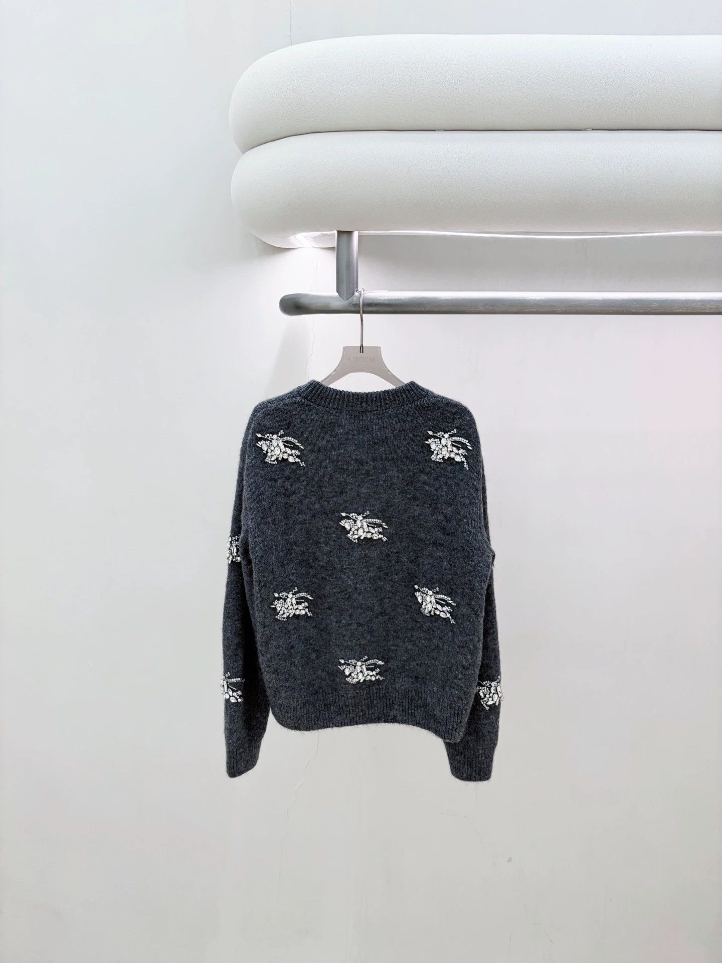 Burberry Burberry Gray Crystal Logo Sweater S 99 New Size S / US 4 / IT 40 - 2 Thumbnail