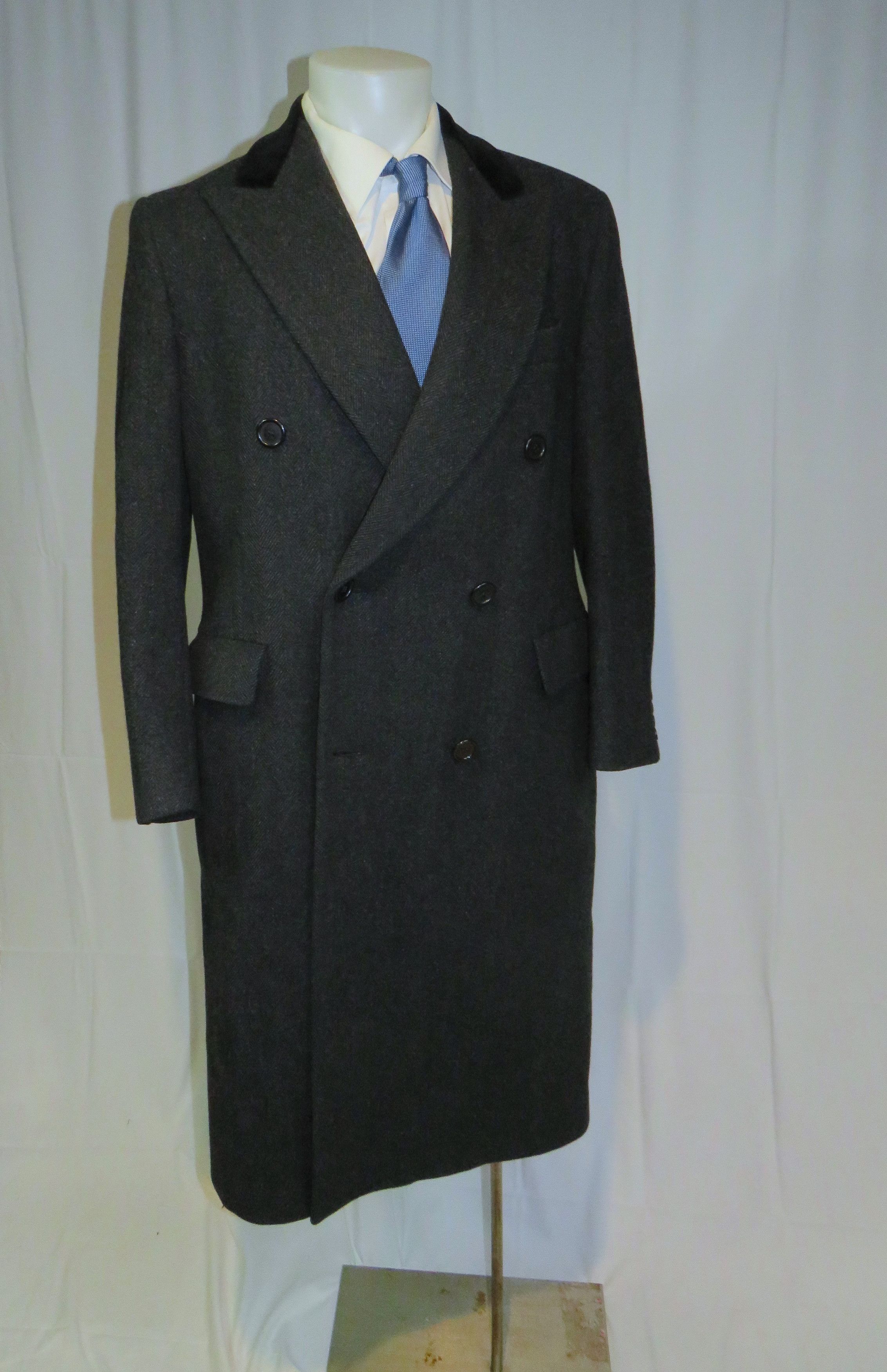Paul Stuart Gray Herringbone Double Breasted Chesterfield 41R Size US L / EU 52-54 / 3 - 9 Thumbnail