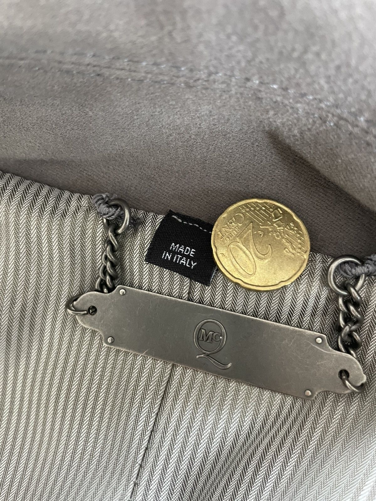 MCQ MCQ - Matte Grey Trenchcoat Size US M / EU 48-50 / 2 - 13 Thumbnail