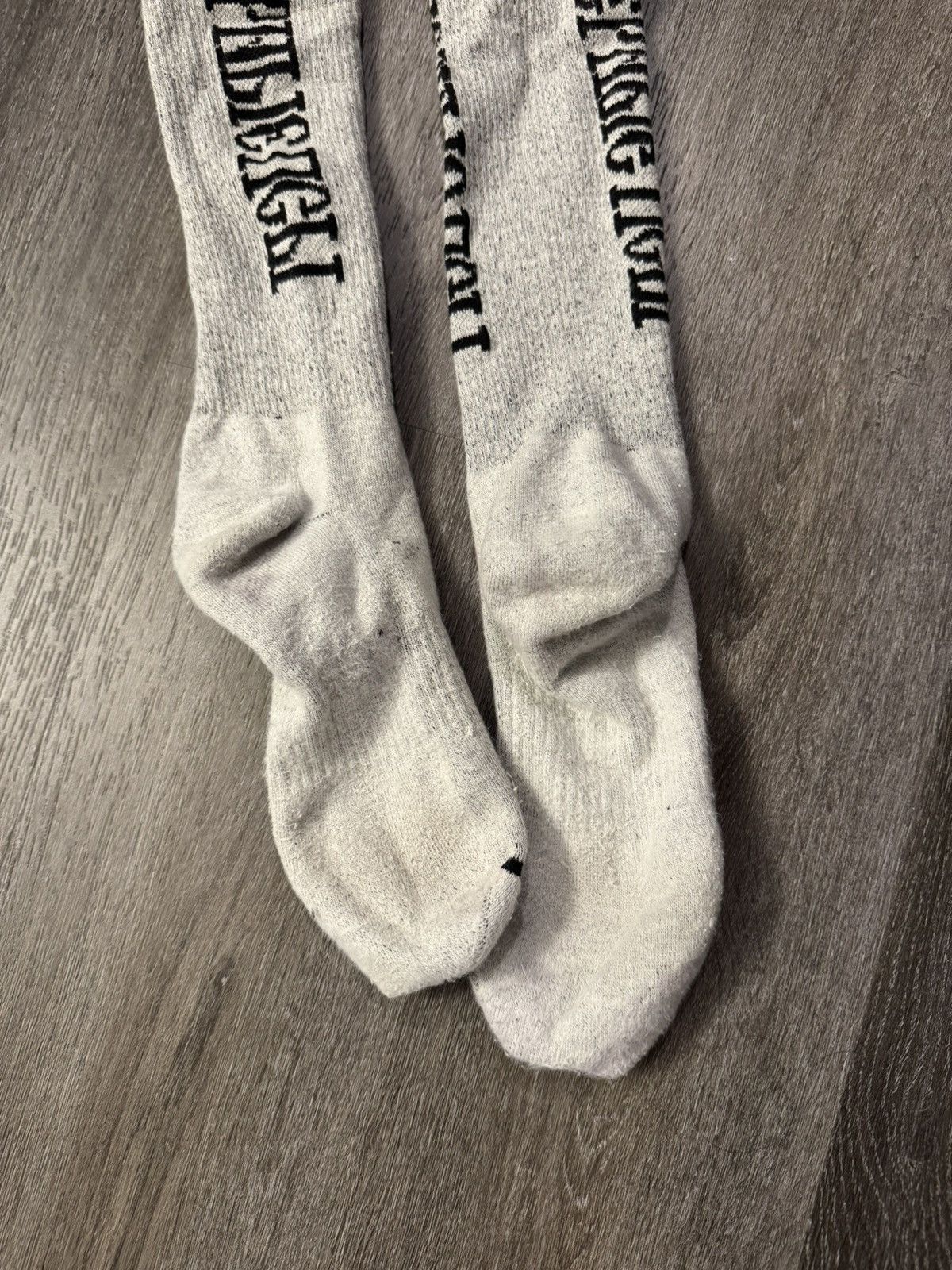 Yeezy Yeezy x Gosha Rubchinskiy Black Dogs Grey Socks M/L Size ONE SIZE - 4 Thumbnail