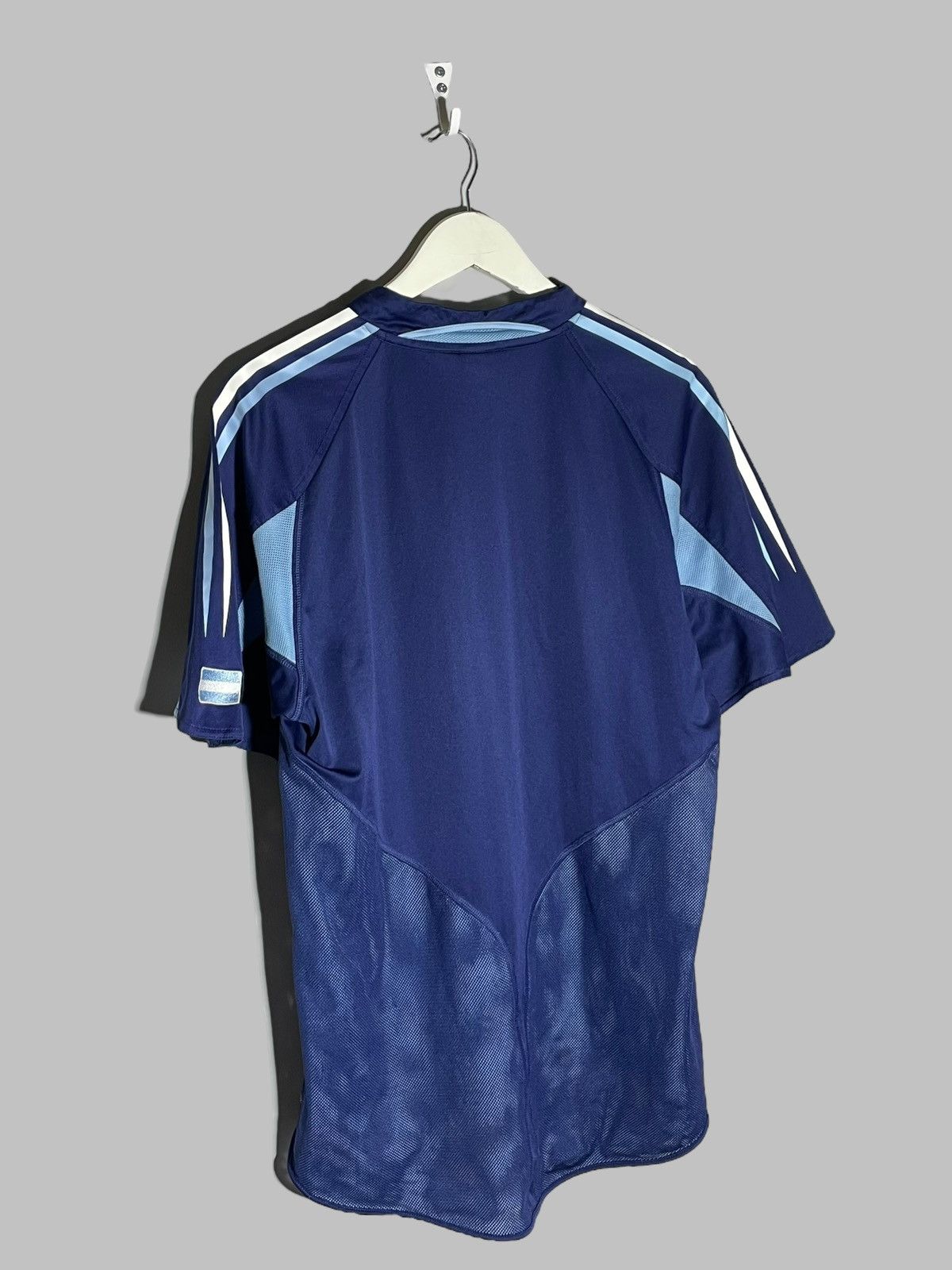 Adidas × Vintage National Team Argentina Adidas 2004 Away Vintage Jersey Size US M / EU 48-50 / 2 - 13 Thumbnail