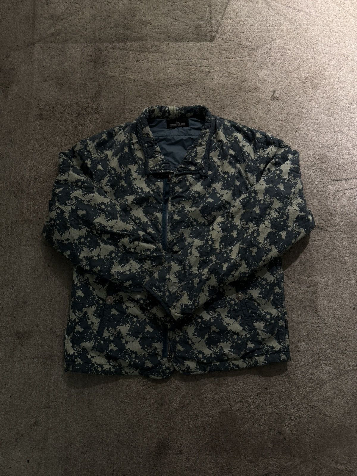 Stone Island Shadow Project Stone Island Shadow Project Camo Graphic Primaloft Jacket Size US M / EU 48-50 / 2 - 1 Thumbnail