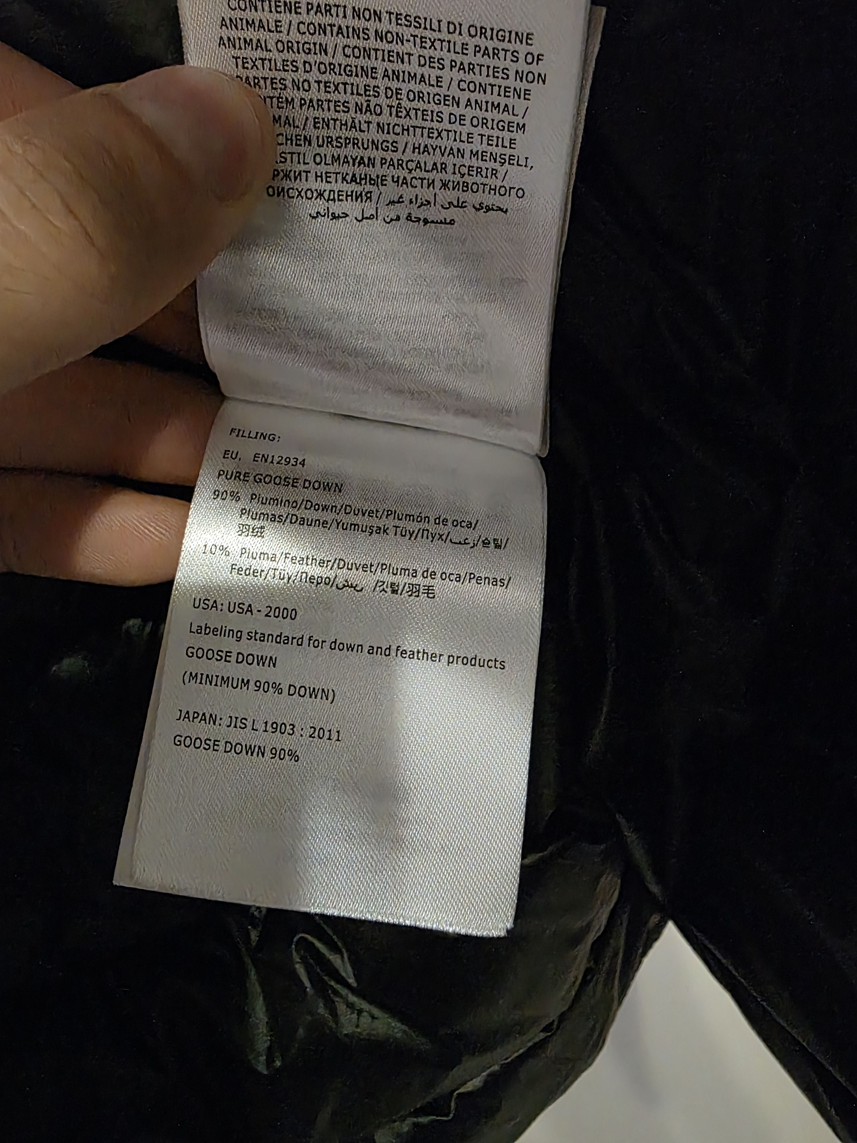 Moncler MONCLER Gui Down Vest Black perfect condition Size US M / EU 48-50 / 2 - 14 Thumbnail