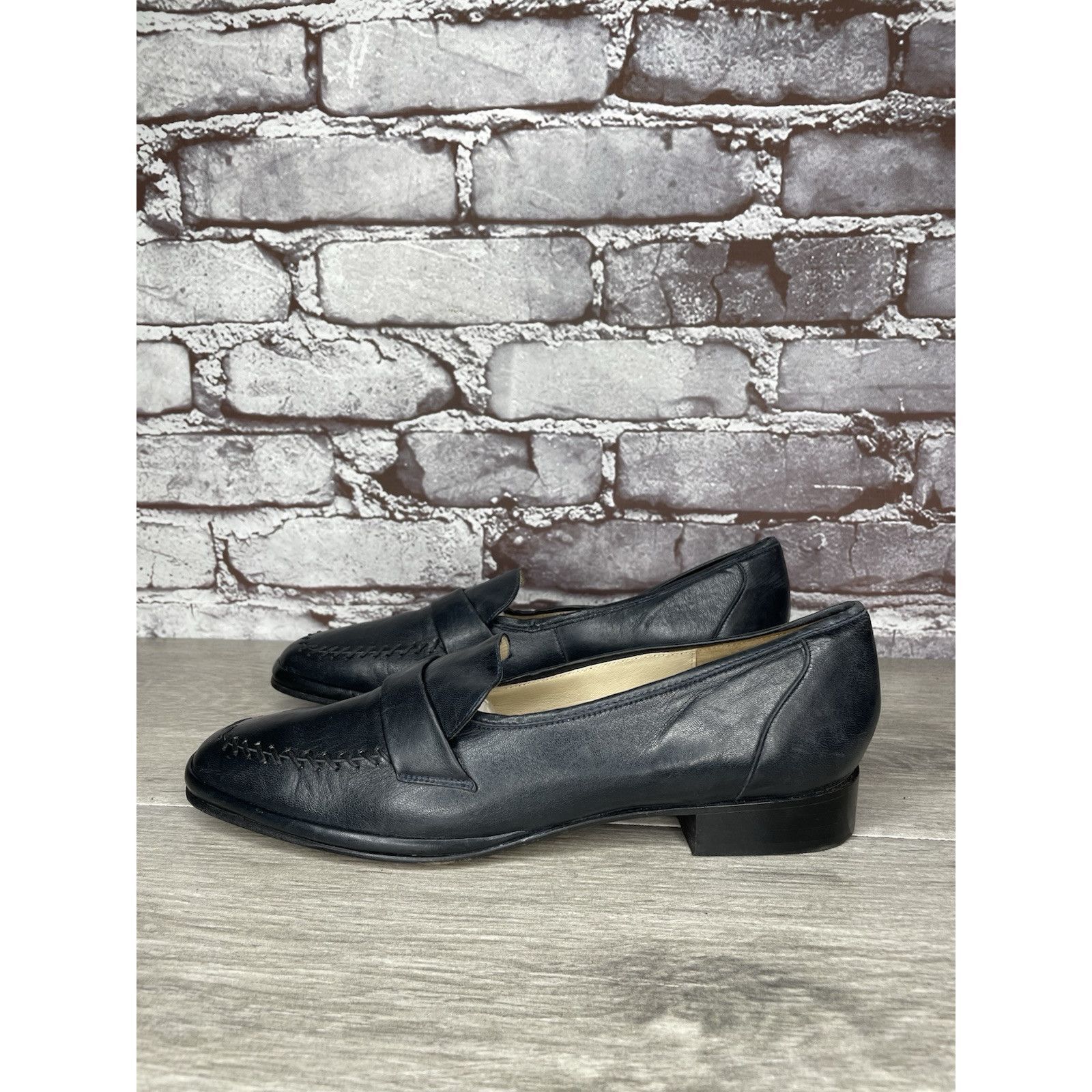 Barker Barker Flex Fine English Shoes Navy Blue Leather Loafers Wom Size US 7.5 / IT 37.5 - 18 Thumbnail