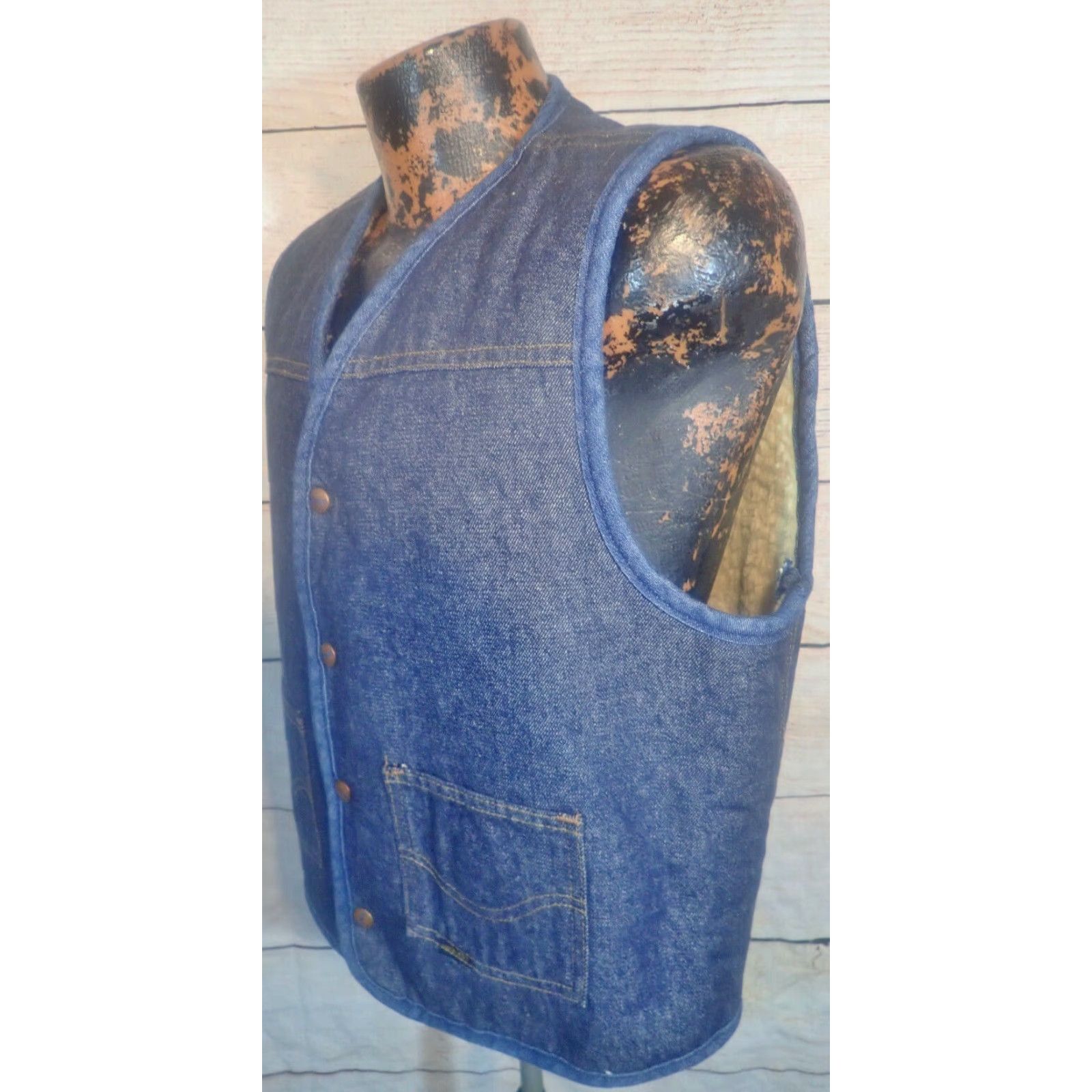 Sears Vintage Roebucks Sears Men’s Denim Trucker Vest USA Blue L Denim Vest Lined Sherpa 80s 90s American USA Vintage Yes Western Size US L / EU 52-54 / 3 - 2 Thumbnail