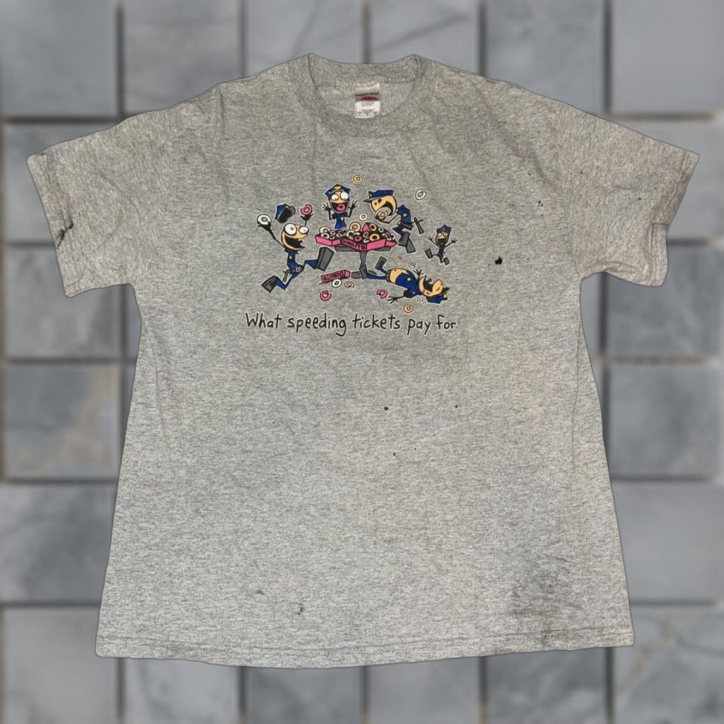 Vintage VINTAGE Y2K Meme T-Shirt Grey Large Donuts Police Humor 20x27 Size US L / EU 52-54 / 3 - 1 Thumbnail