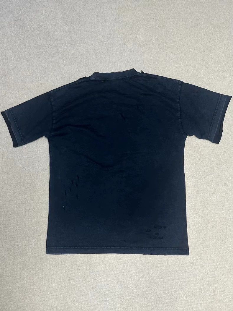 Balenciaga Balenciaga 22ss Maison Double B Scissors Print Cracked Worn Size US M / EU 48-50 / 2 - 3 Thumbnail