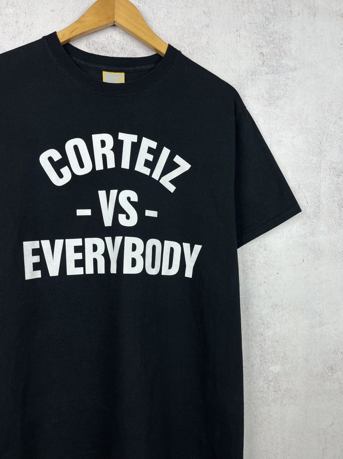 Corteiz Corteiz vs Everybody Graphic T-Shirt Rare Hype Skate Rap Y2K Size US M / EU 48-50 / 2 - 3 Thumbnail