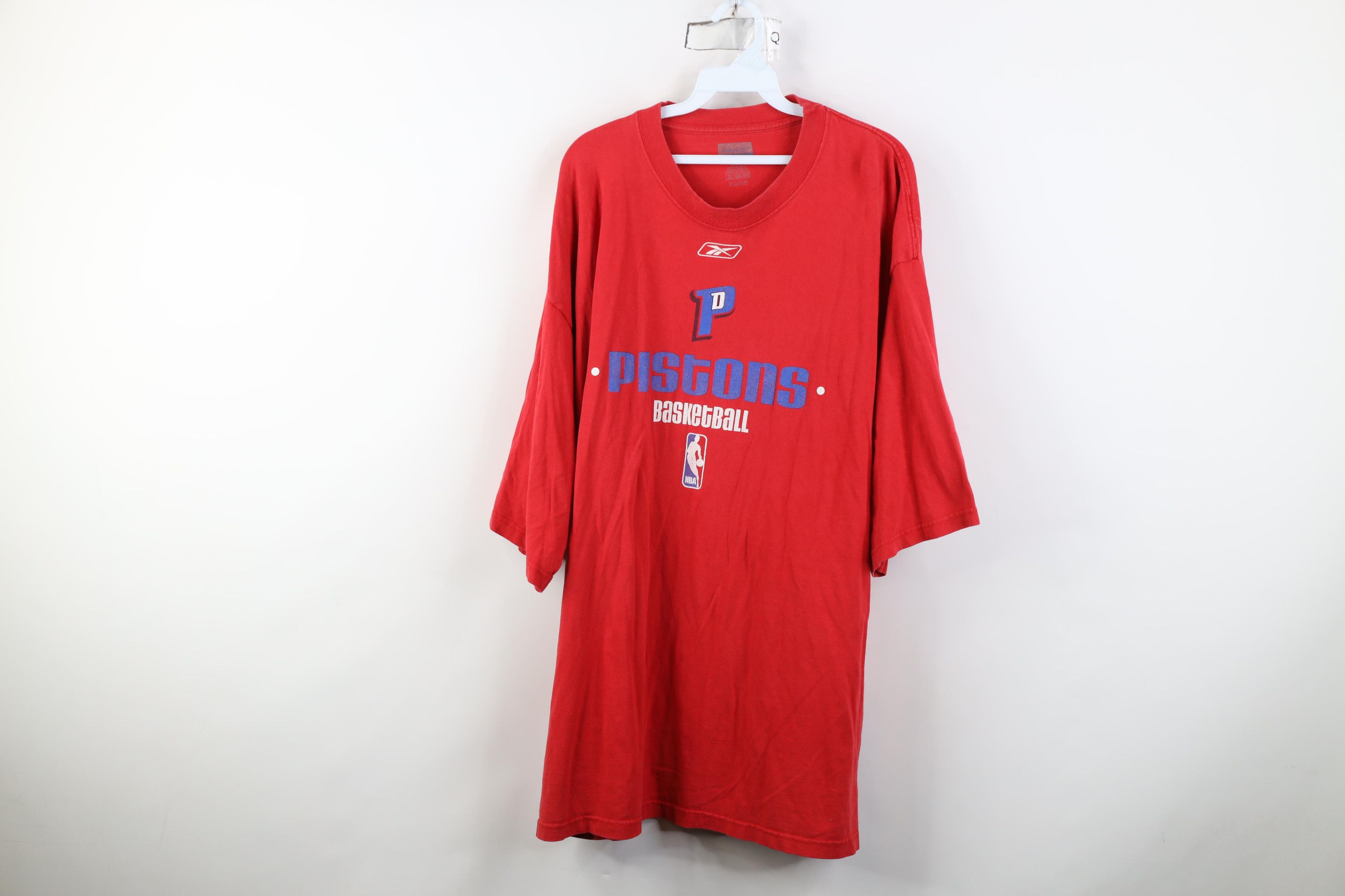 Reebok Vintage Reebok Baggy Fit Detroit Pistons Basketball T-Shirt Size US XXL / EU 58 / 5 - 1 Thumbnail