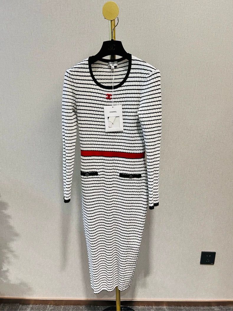 Chanel Chanel 24p striped dress Size XS / US 0-2 / IT 36-38 - 1 Thumbnail
