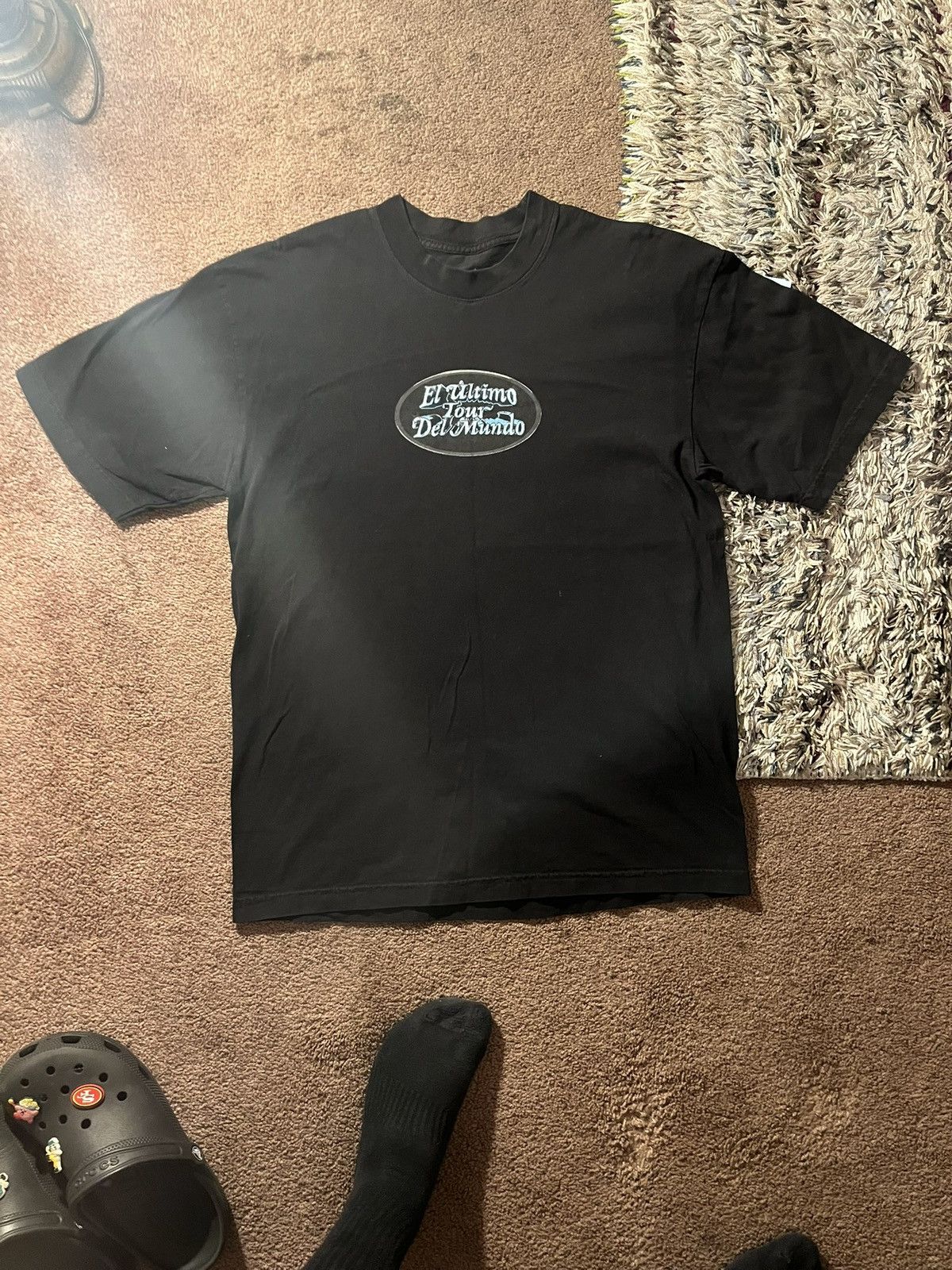 Other Bad Bunny Tour Tee Size US M / EU 48-50 / 2 - 2 Thumbnail