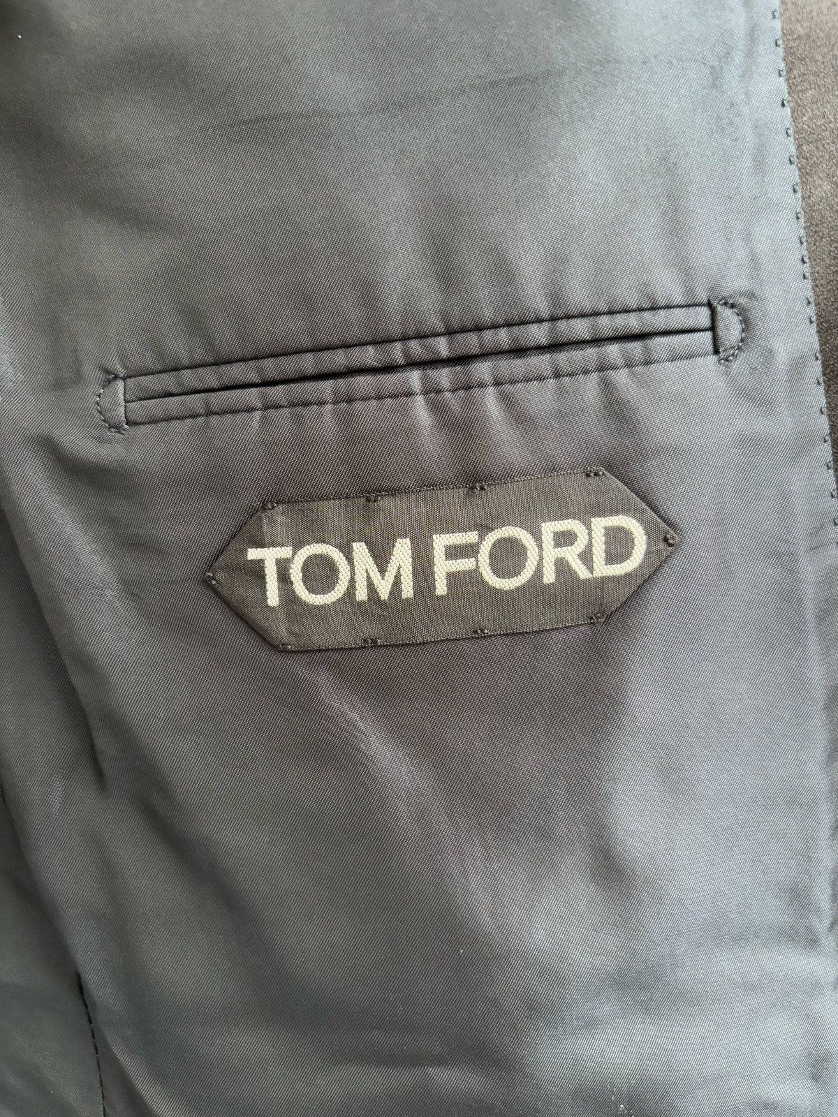Tom Ford Tom Ford Classic Silk Tuxedo Blazer Size US L / EU 52-54 / 3 - 7 Thumbnail