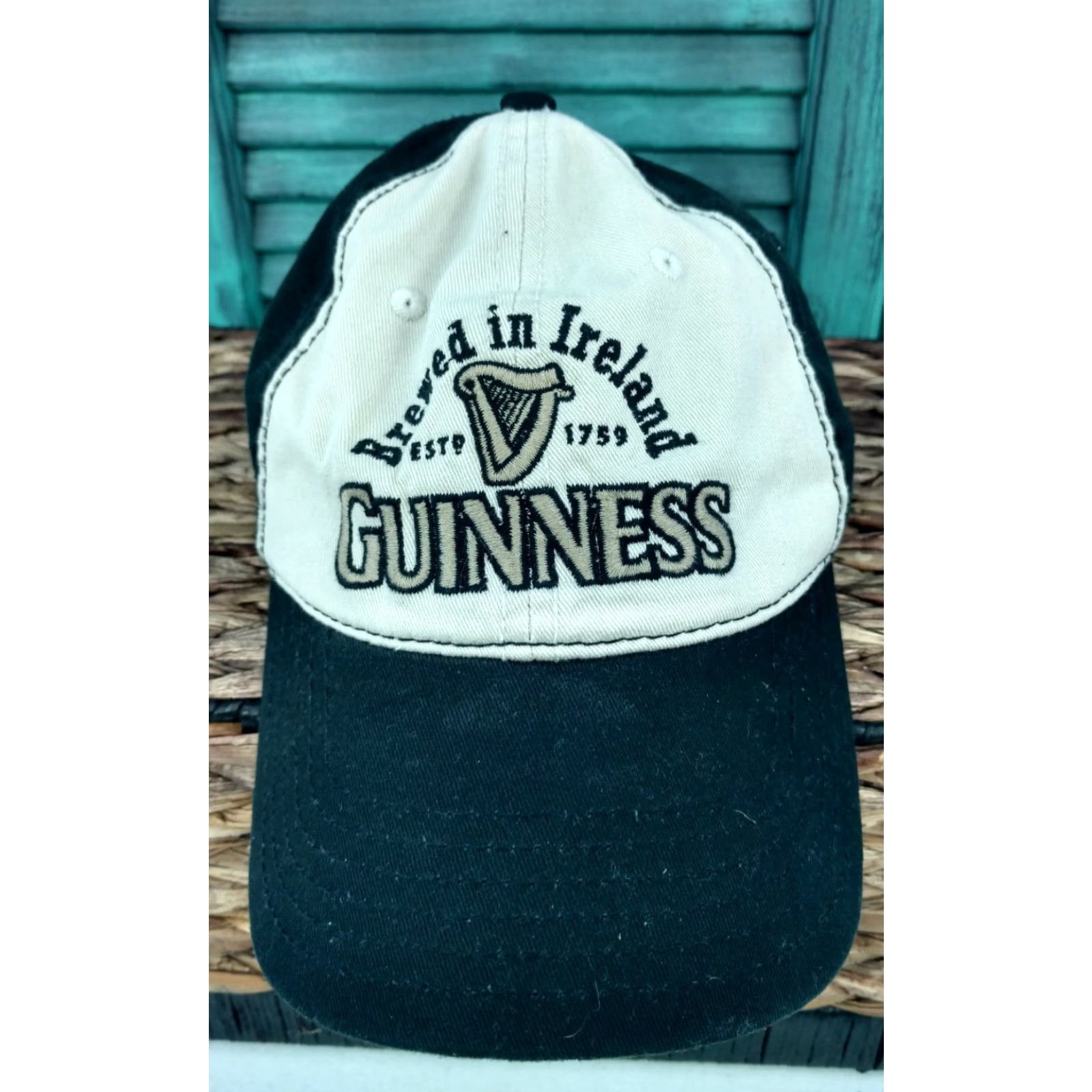 Vintage Guinness Draught Beers Adjustable Black Strapback Cap Hat Mens Baseball Cap Shirt/Hat Size ONE SIZE - 3 Thumbnail