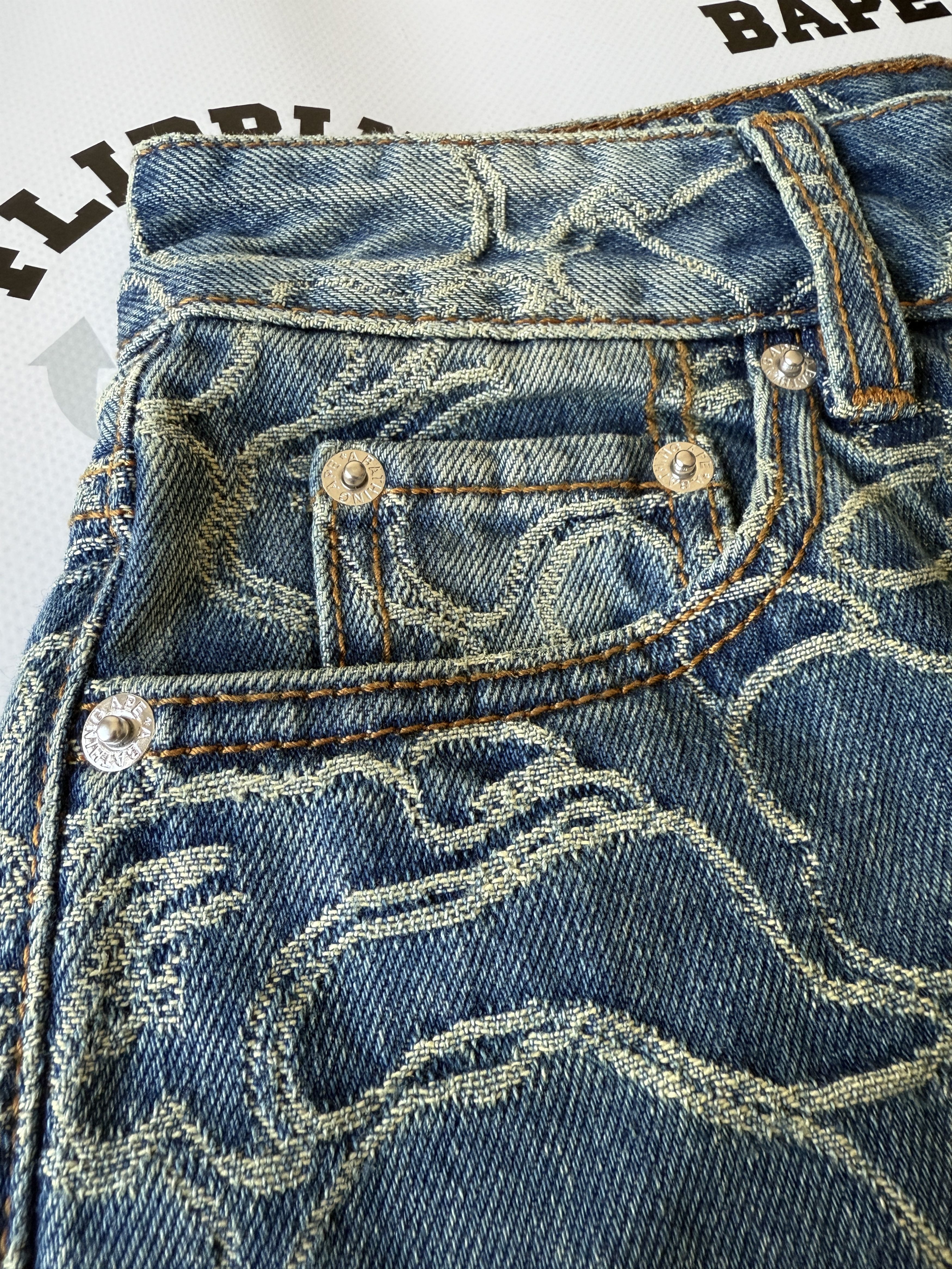 Bape LINE CAMO JACQUARD ONE POINT RELAXED FIT 13OZ DENIM PANTS Size US 31 - 11 Thumbnail