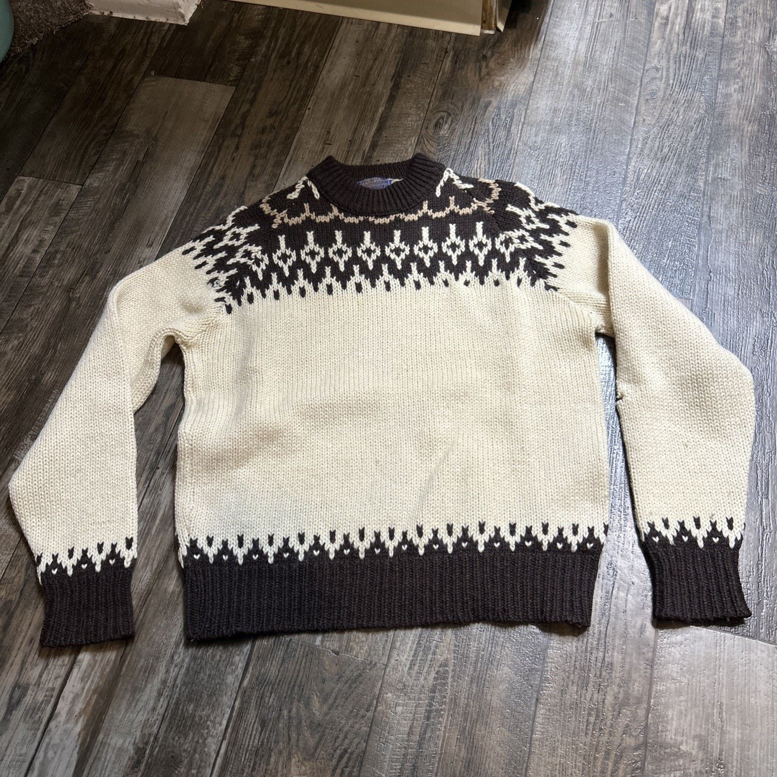 Pendleton VTG 70's Pendleton Earthen Cream Brown Wool Sweater Size US L / EU 52-54 / 3 - 1 Thumbnail