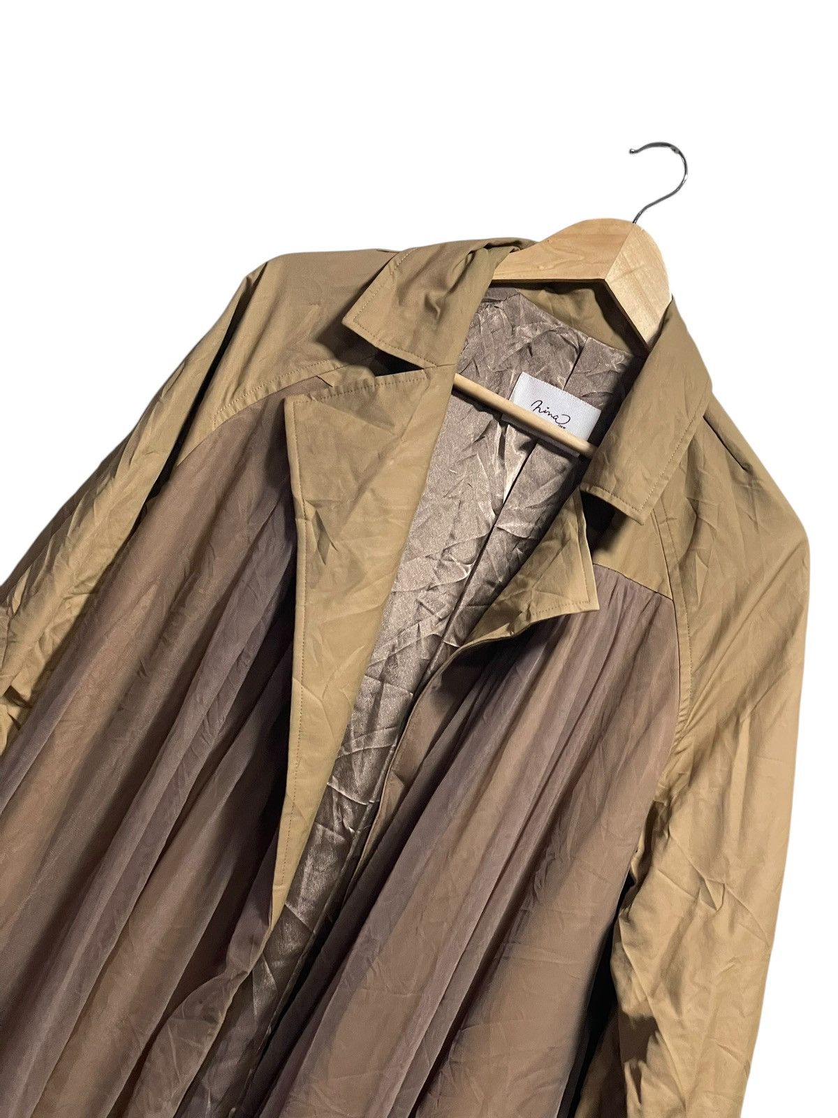 Japanese Brand × Vintage Japanese Brand Fashionable BackLace Down Coat (96) Size XS / US 0-2 / IT 36-38 - 2 Thumbnail