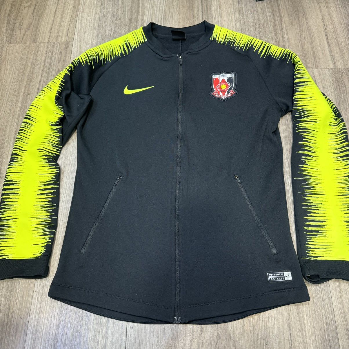 Japanese Brand × Nike Urawa reds nike jacket Size US M / EU 48-50 / 2 - 1 Thumbnail