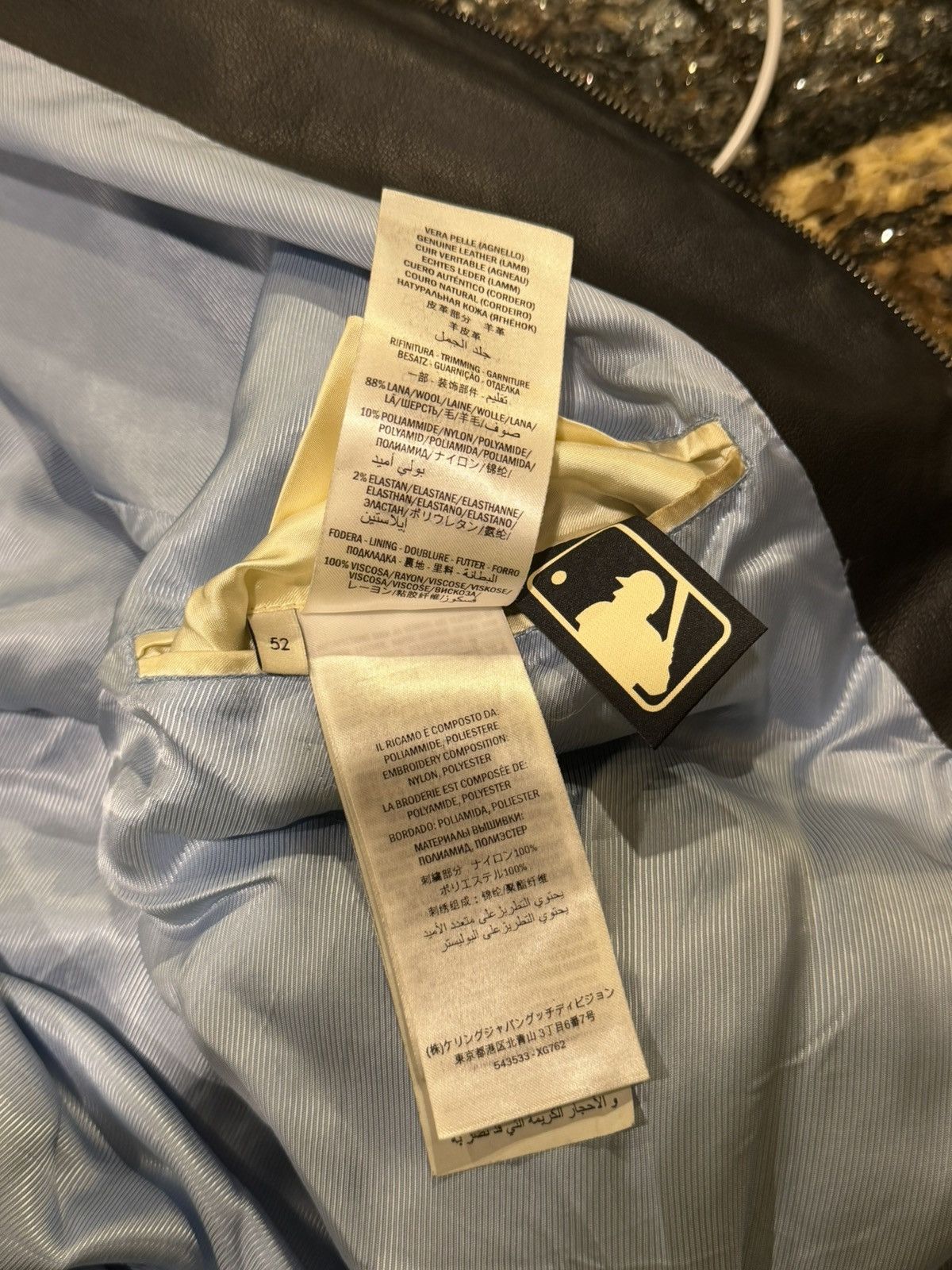 Gucci × MLB Gucci x MLB AW18 Pirates Black Leather Bomber Varsity Jacket Size US L / EU 52-54 / 3 - 19 Thumbnail