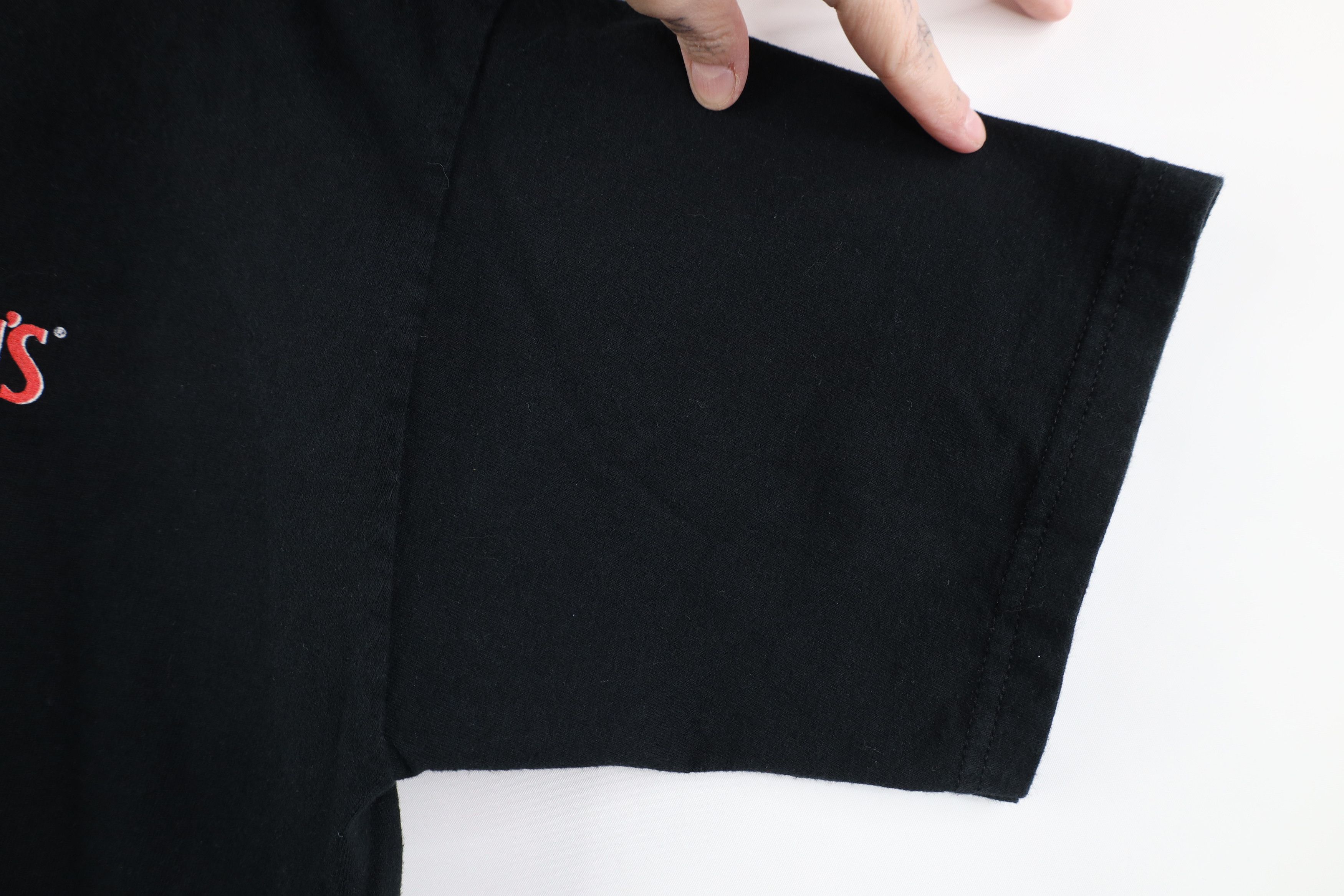Vintage Vintage 90s Gordons and Vodkas Short Sleeve T-Shirt Black Size US L / EU 52-54 / 3 - 6 Thumbnail