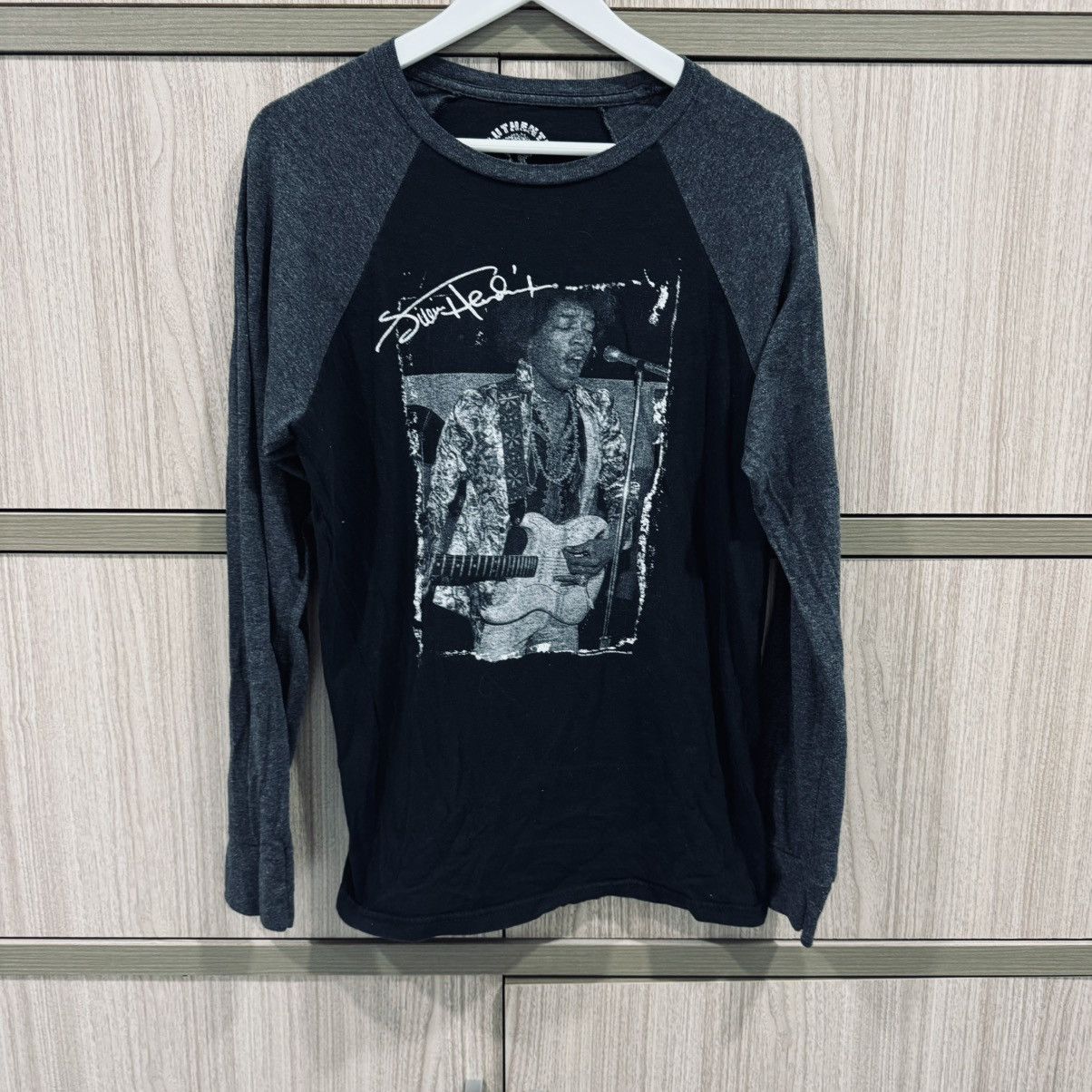 Jimi Hendrix Y2K Vintage jimi Hendrix Tee Size US S / EU 44-46 / 1 - 1 Thumbnail