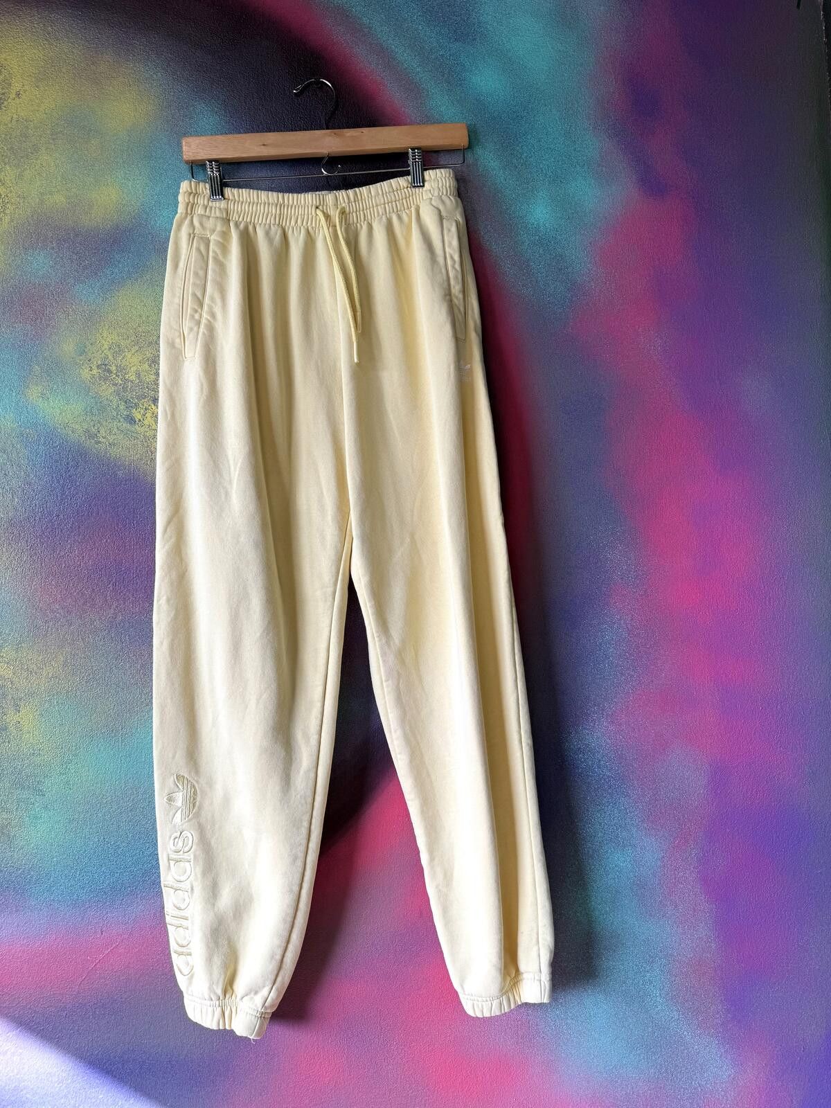 Adidas Adidas yellow sweatpants in size Uk 10 Size ONE SIZE - 1 Thumbnail