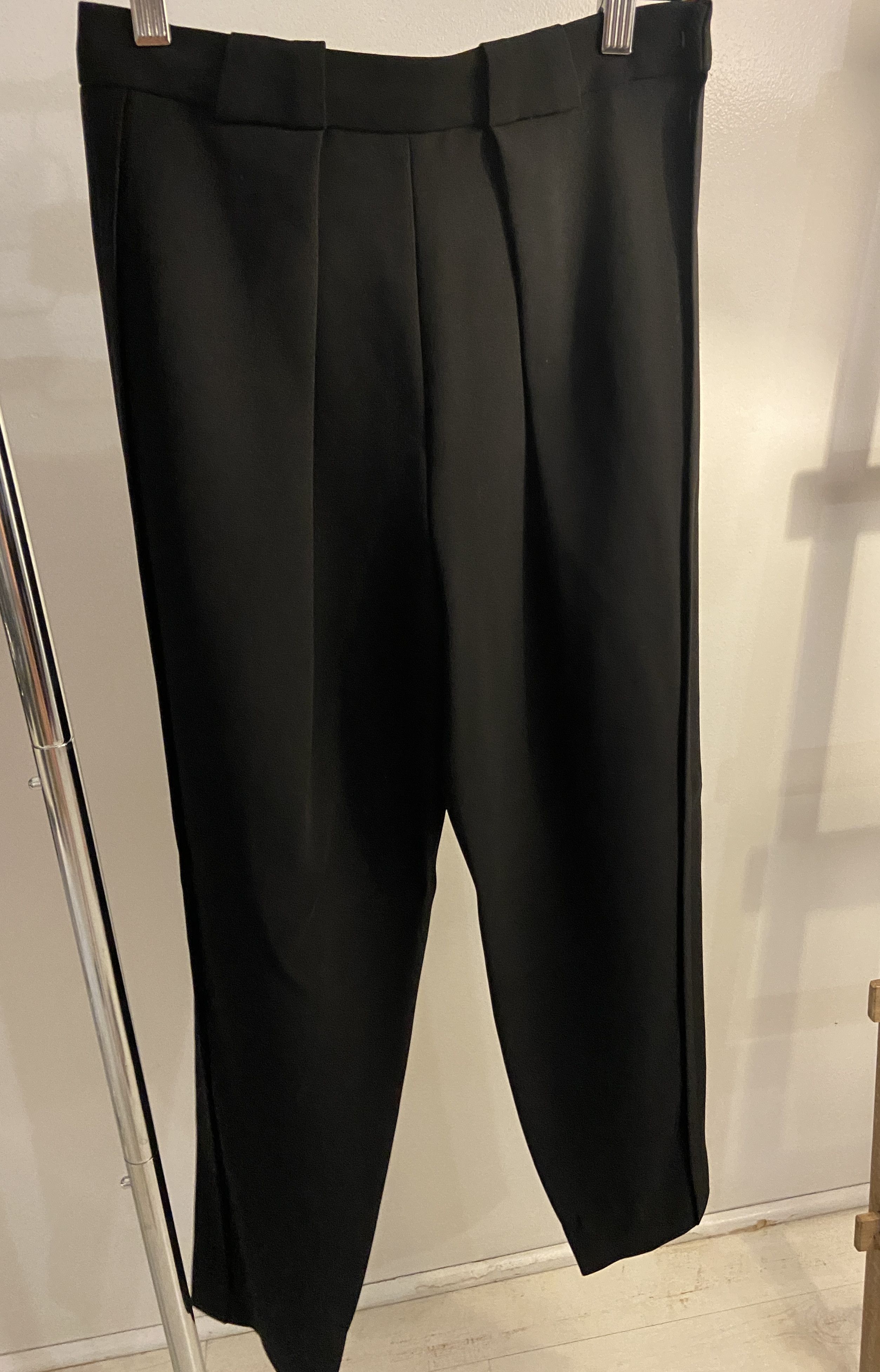 Balenciaga BALENCIAGA BY NICOLAS GHESQUIERE 2011 COLLECTION PANTS Size 27" / US 4 / IT 40 - 4 Thumbnail