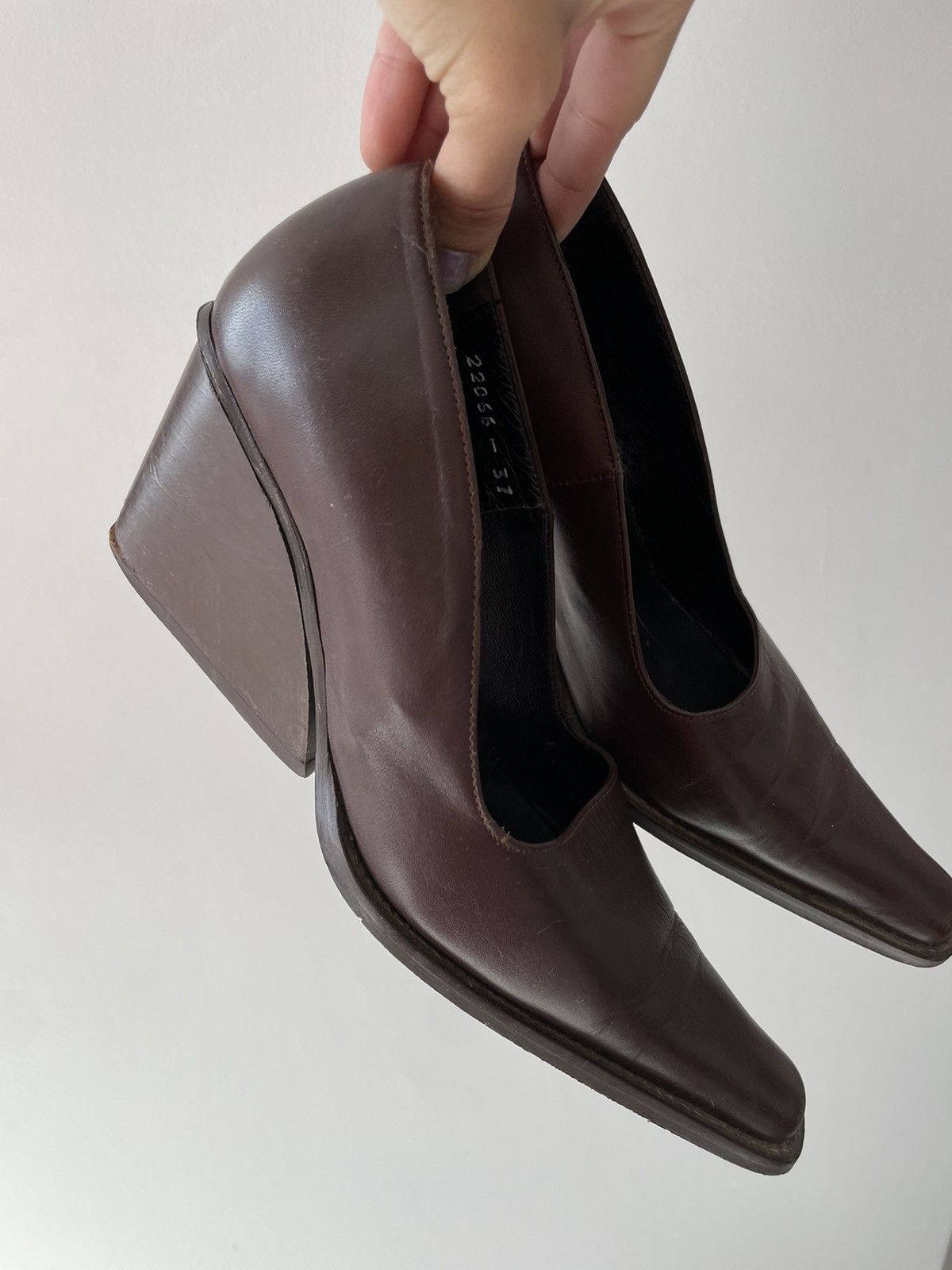 Vintage Vintage heels Size US 6.5 / IT 36.5 - 21 Thumbnail